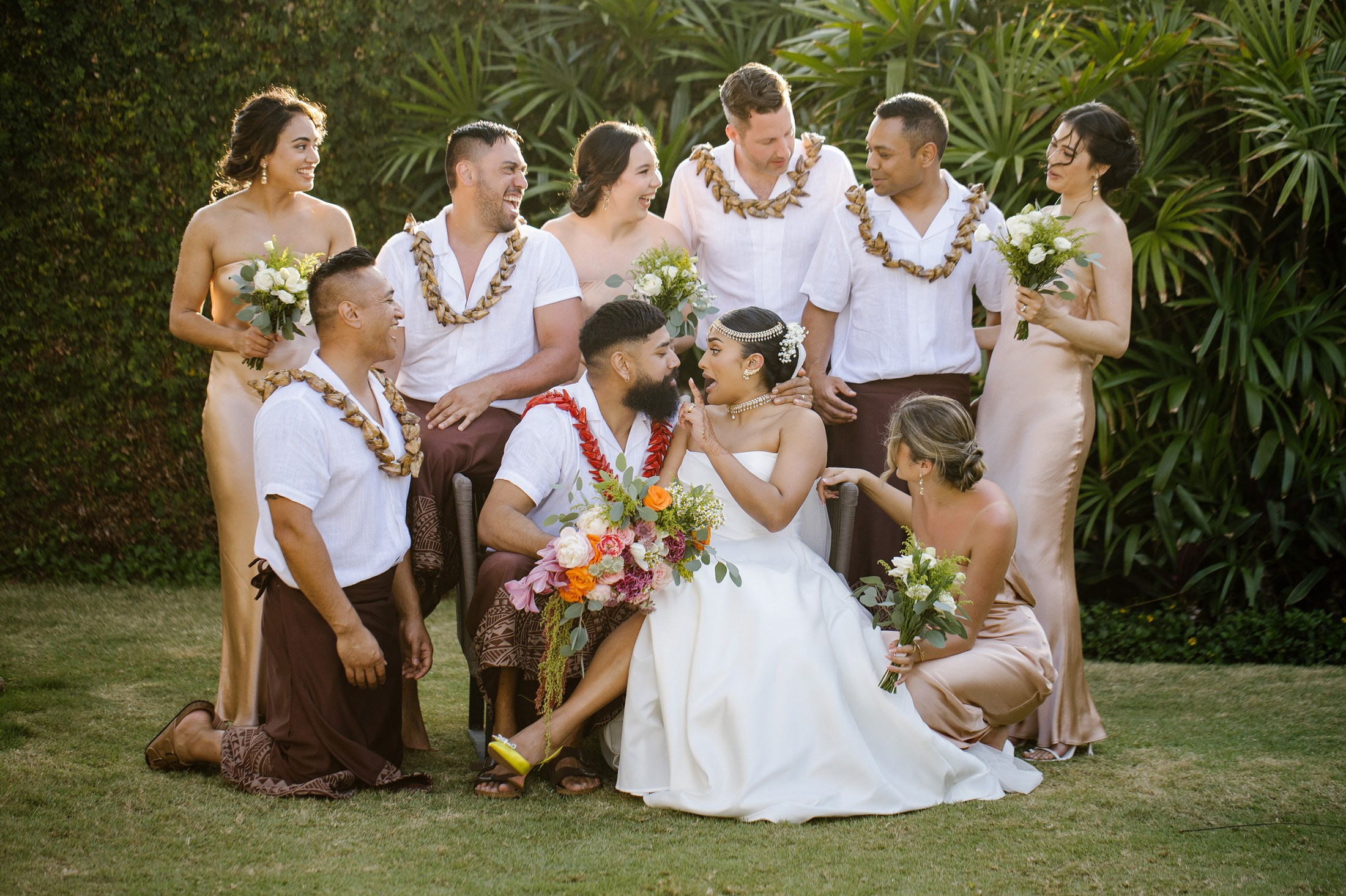 Big funny wedding with guests in paradise Bali island. Get.it.feel — Aesthetic Photography and Videography