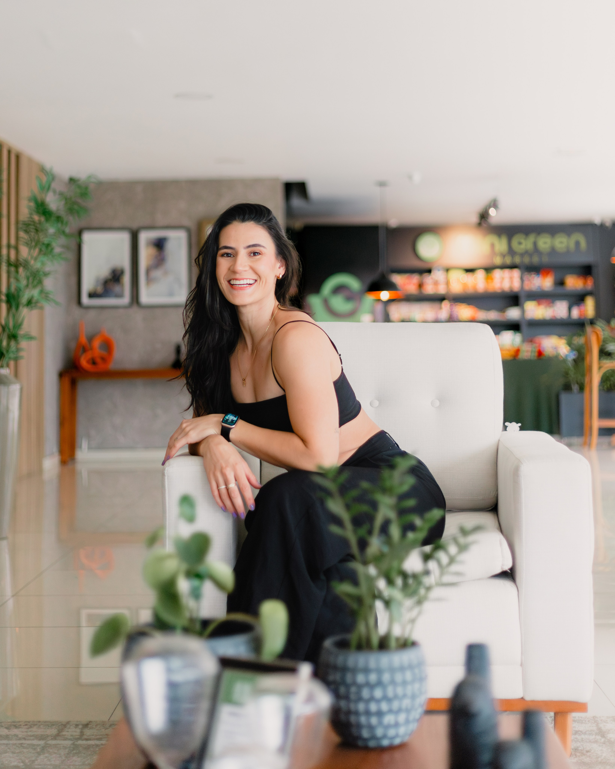 2025 | Debora Dias — Posicionamento. Denis Damasceno | Fotografia