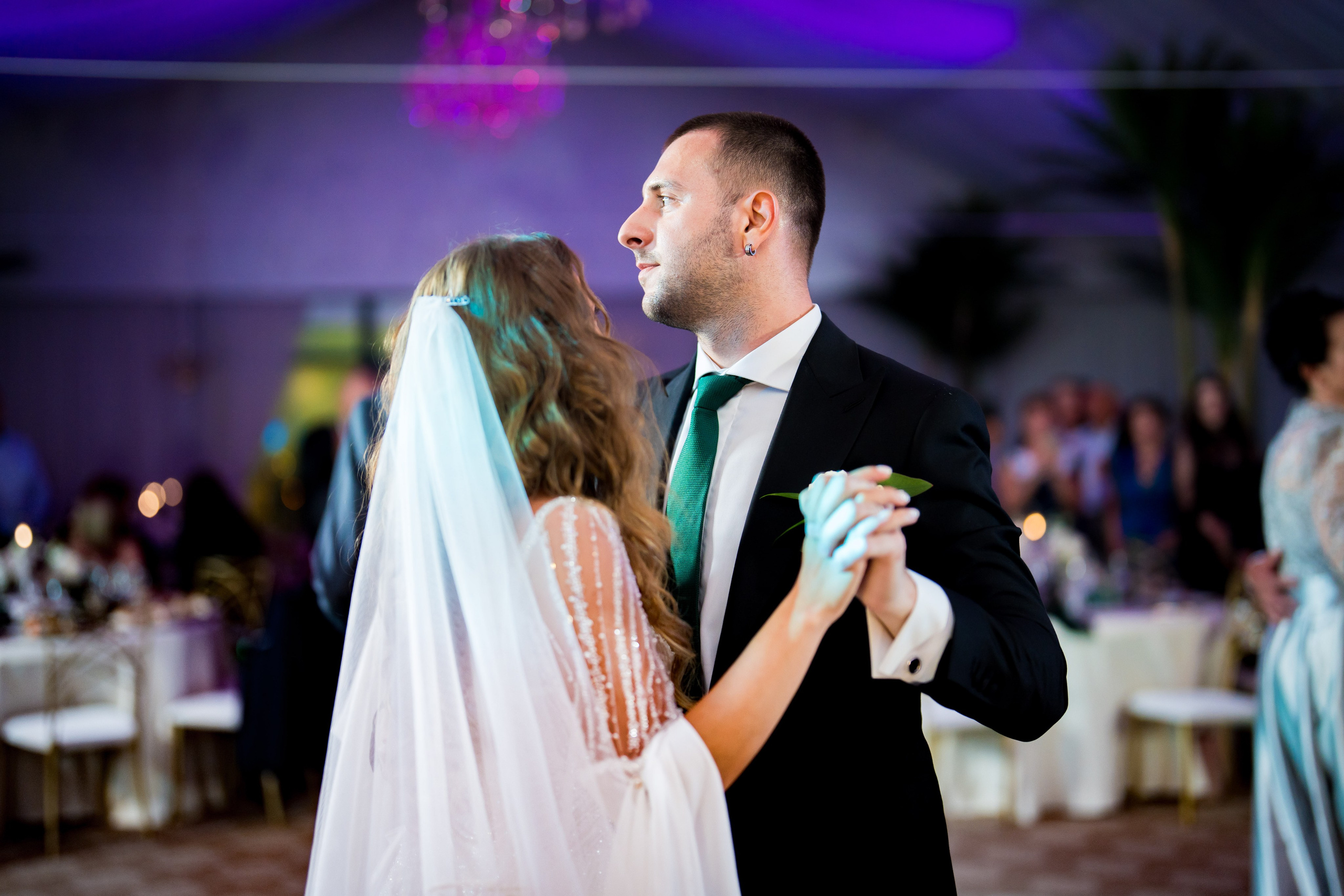 PARTY. Gabriel Florea — Fotograf nuntă București