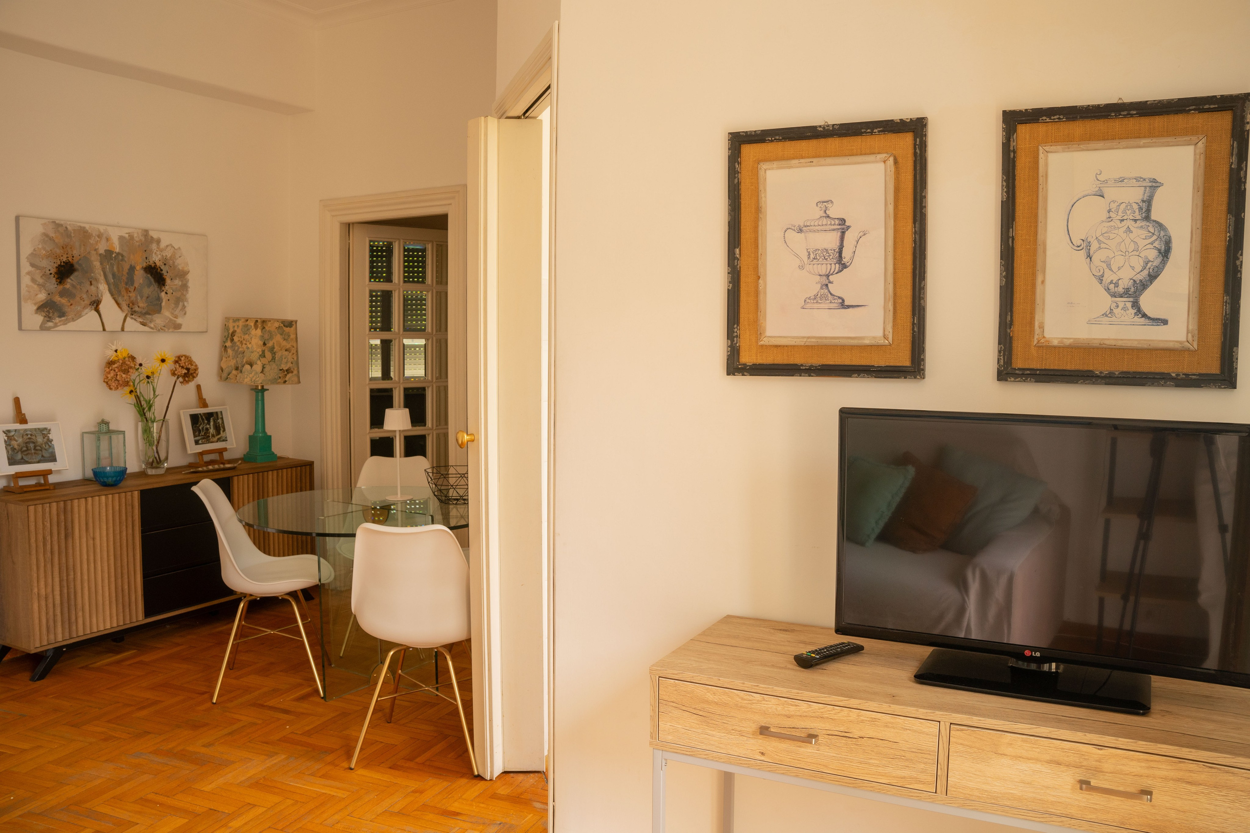 Rome Airbnb. Hotel and travel photographer