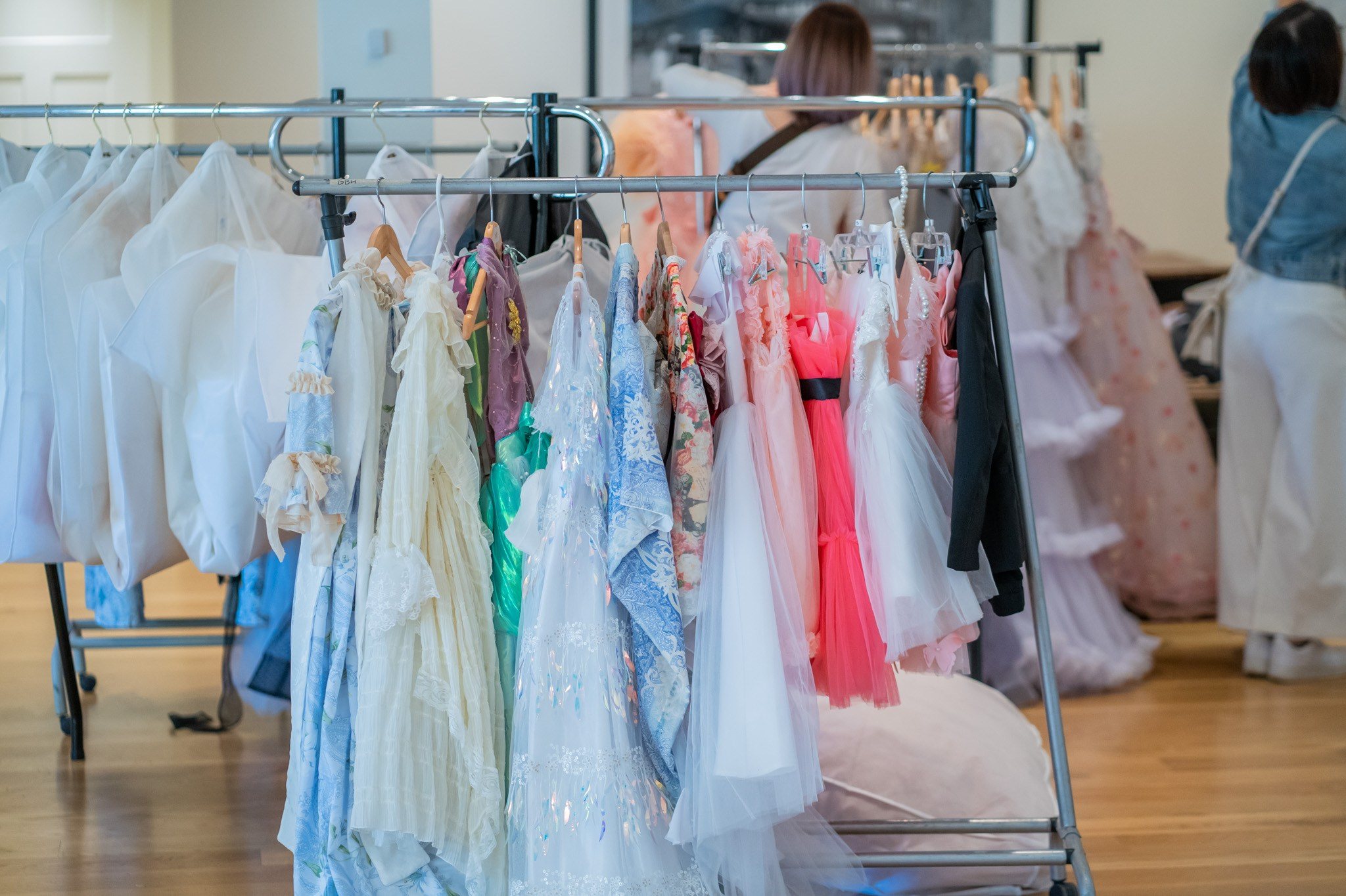 The blooms BTS. Vancouver Kids Photographer