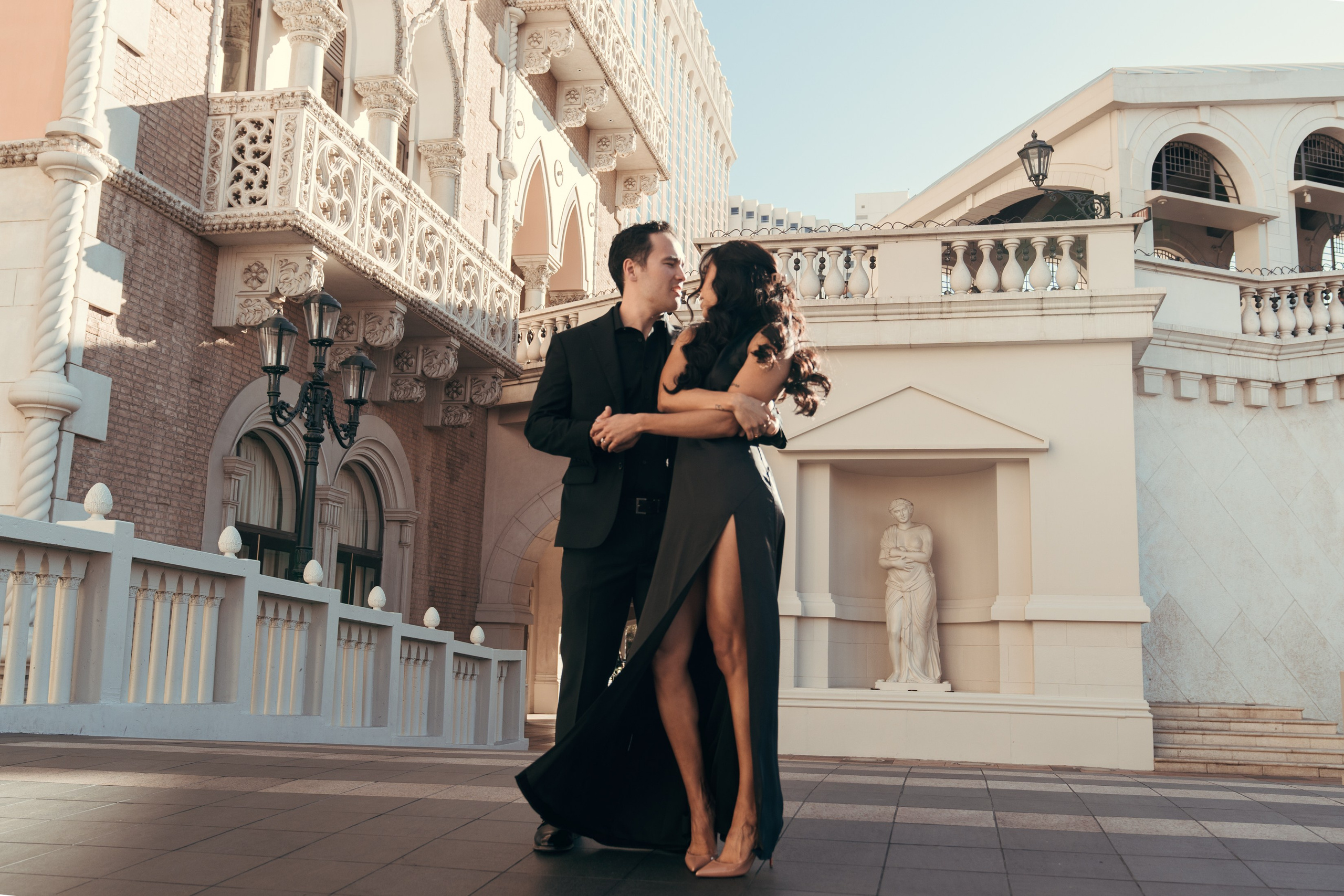 Calah&Matthew. Wedding & elopement photographer Viktoriya Kravtsov. Las Vegas