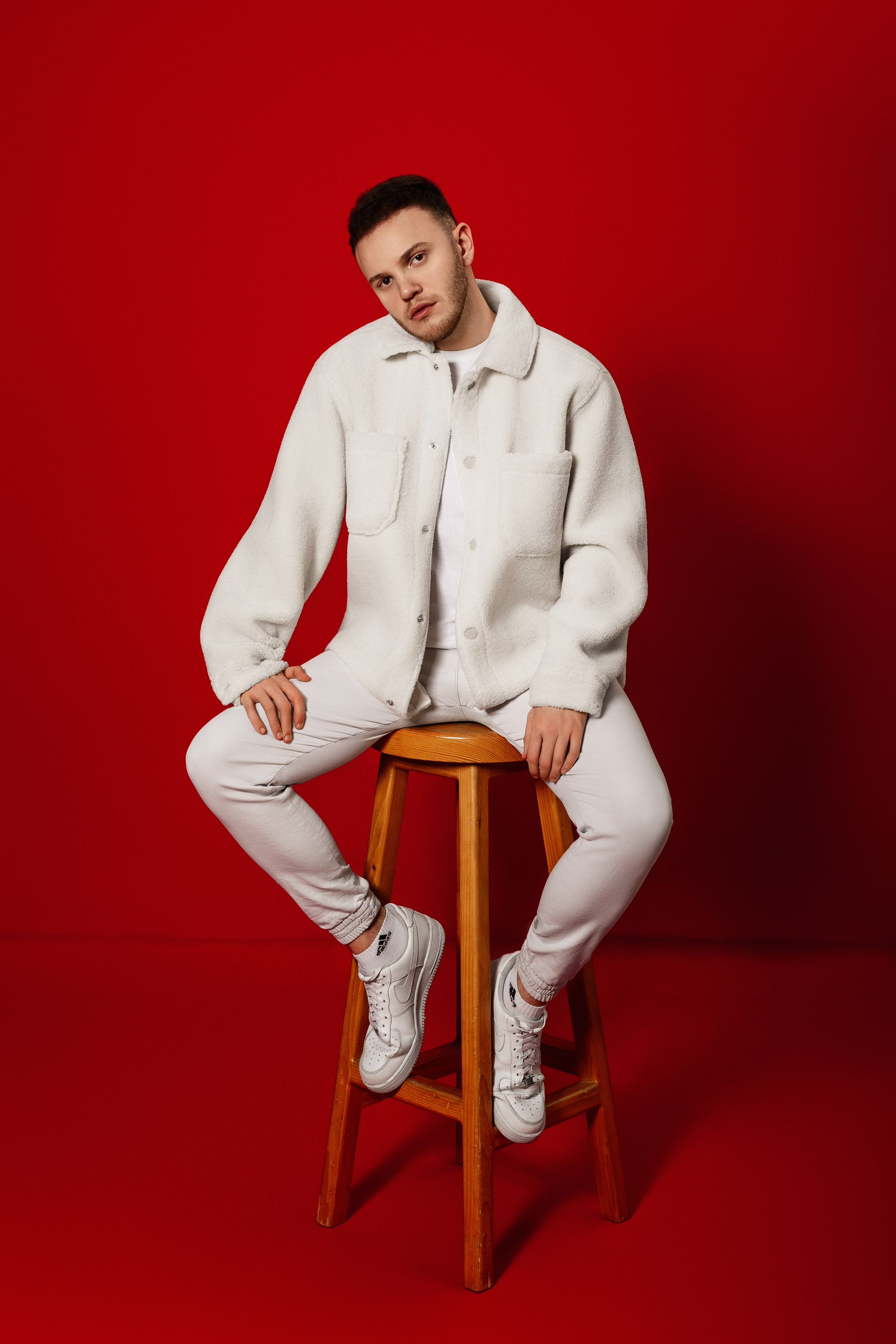 Professional studio portrait in Belgrade with soft lighting, Artistic studio portrait session in Belgrade, Serbia, Studio portrait with professional lighting setup, Elegant portrait taken in a photography studio in Belgrade