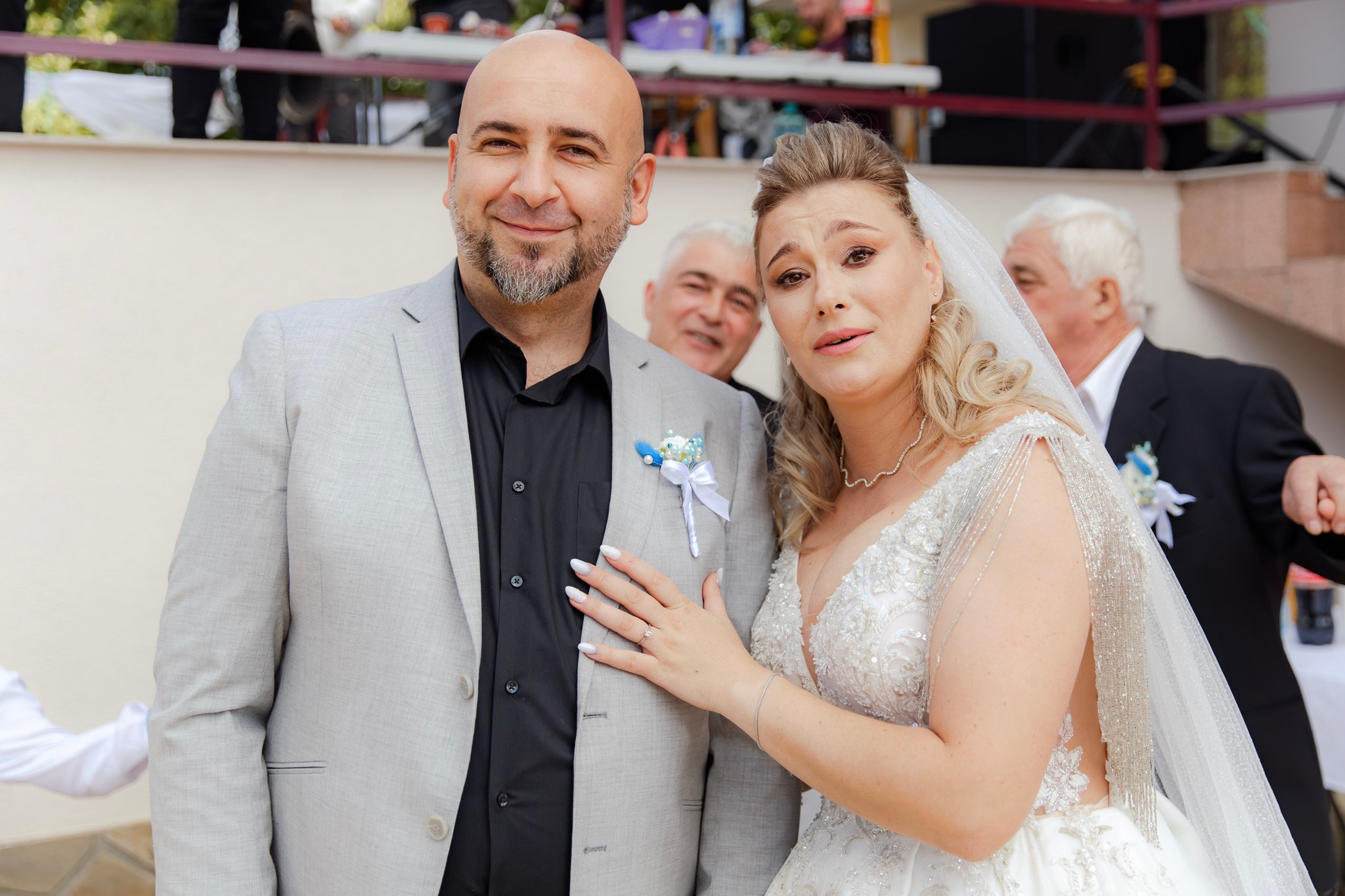 Mihai & Oana. Servicii foto-video profesionale, pentru momente de neuitat