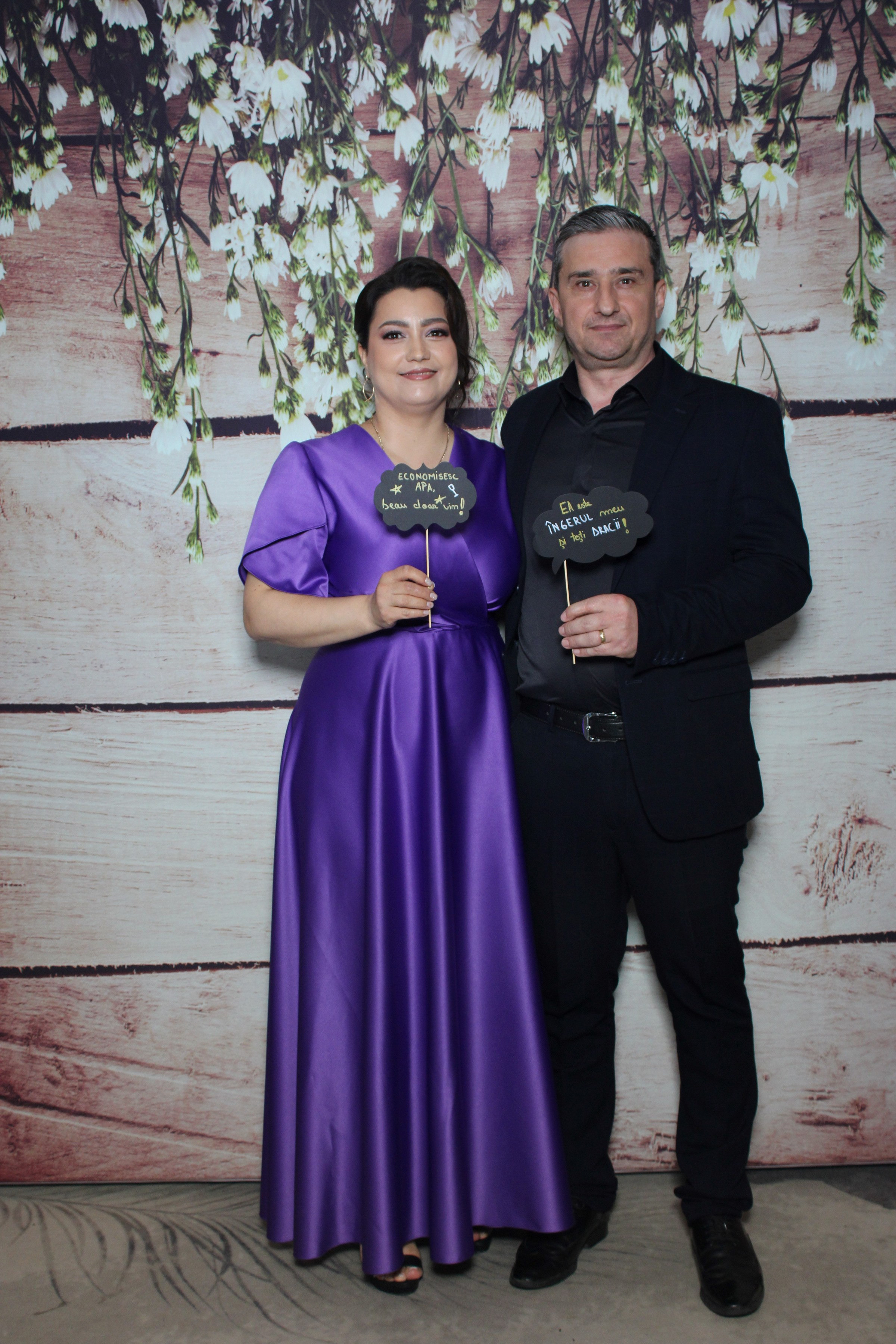 Nunta Denisa & Daniel – Zâmbete și distracție cu Oglinda Amintirilor Suceava