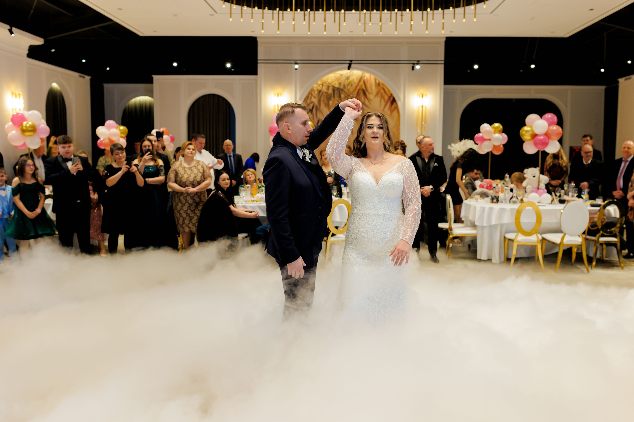 Povestea voastră, regizată de noi |Cristi Turculet Videograf Nuntă Suceava | wedding highlight. Servicii foto-video profesionale, pentru momente de neuitat