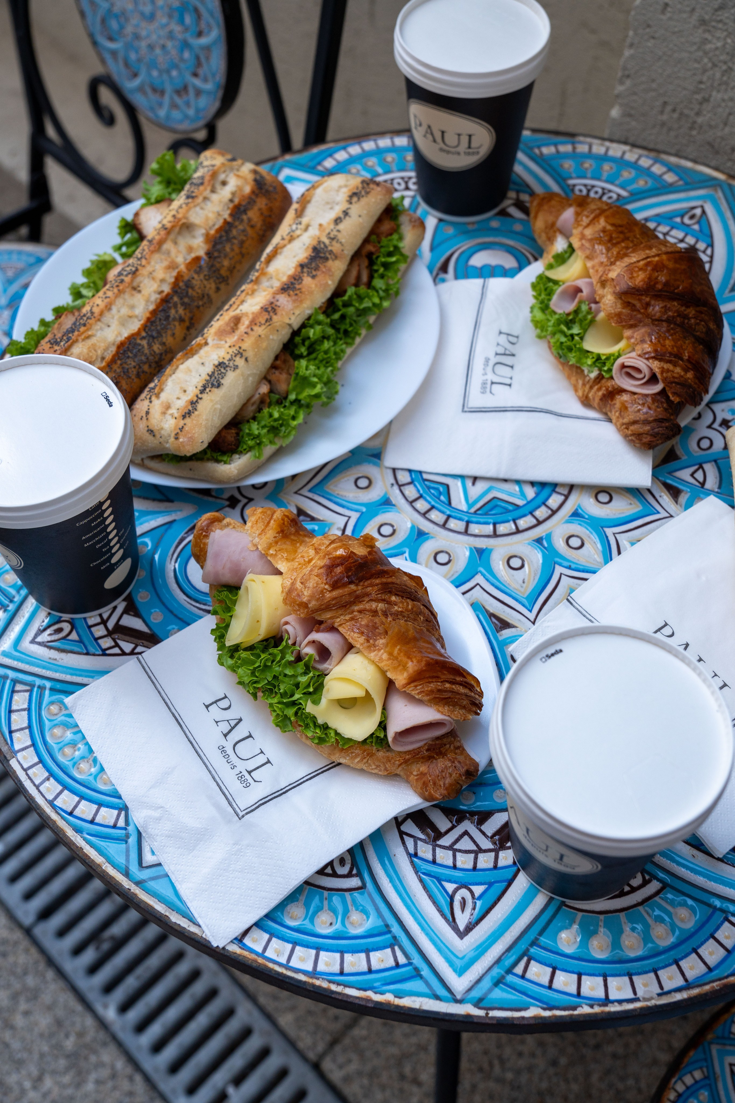 Casa 86. Creste si calatoreste