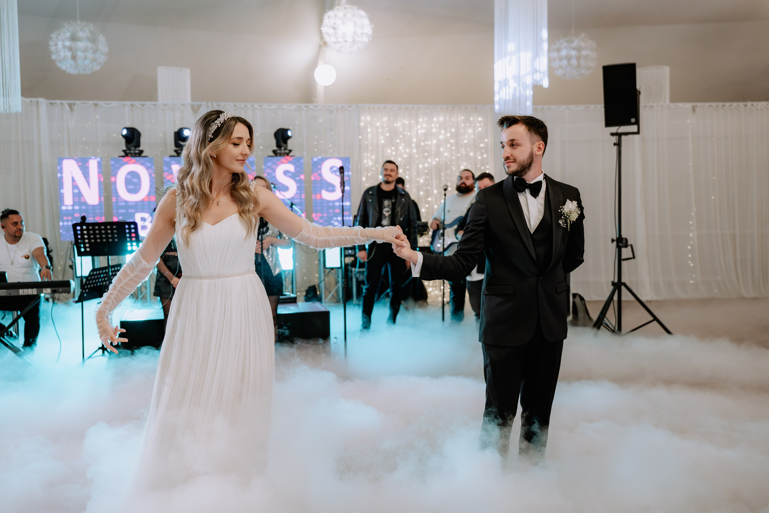 Madalina + Cosmin | Wedding day. Proud Vision Weddings | Wedding Photography & Film — Servicii profesionale Foto Video Nunta Iasi