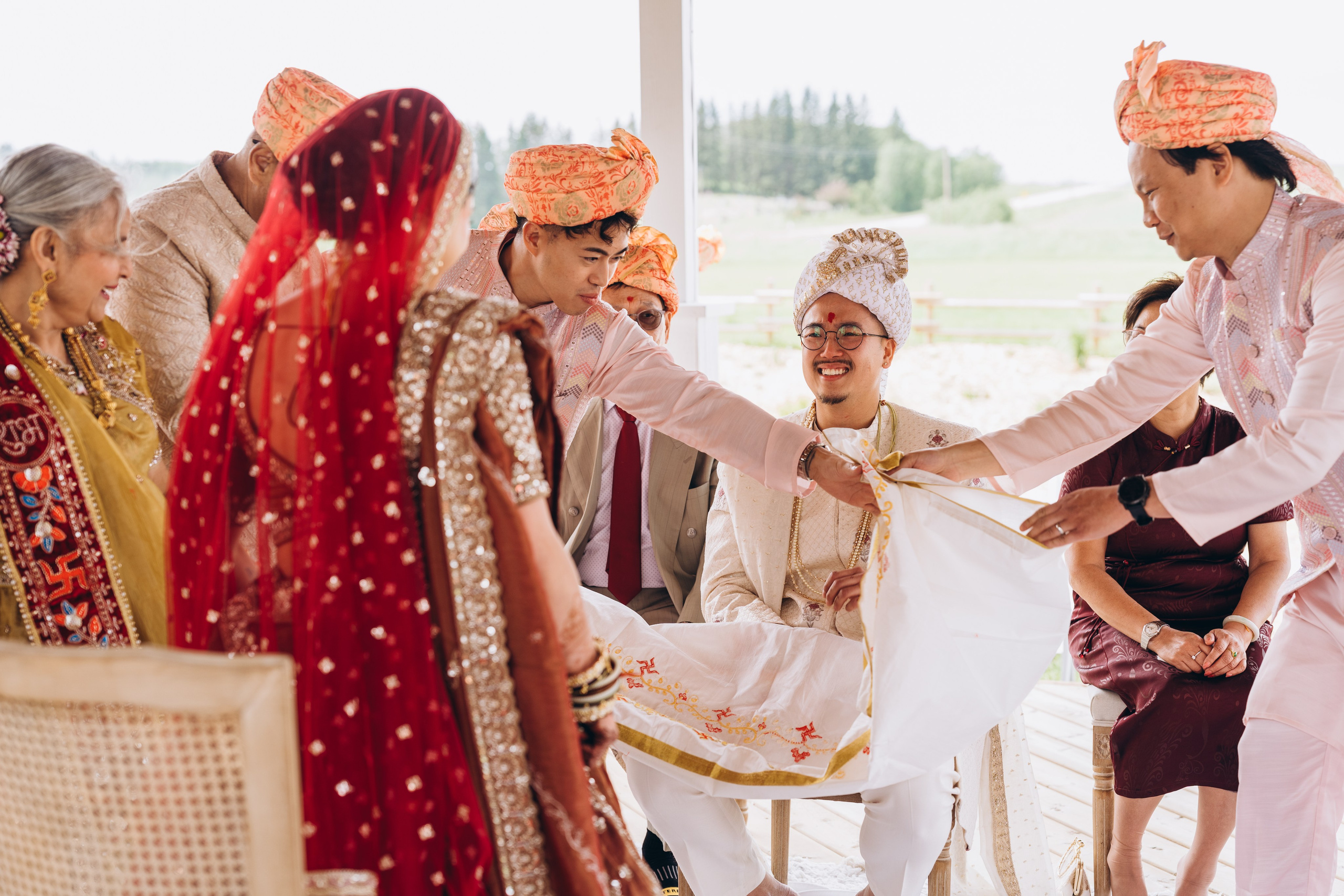 Jackie & Bindi. Calgary Wedding & Lifestyle Photographer — Yevhen Polishchuk