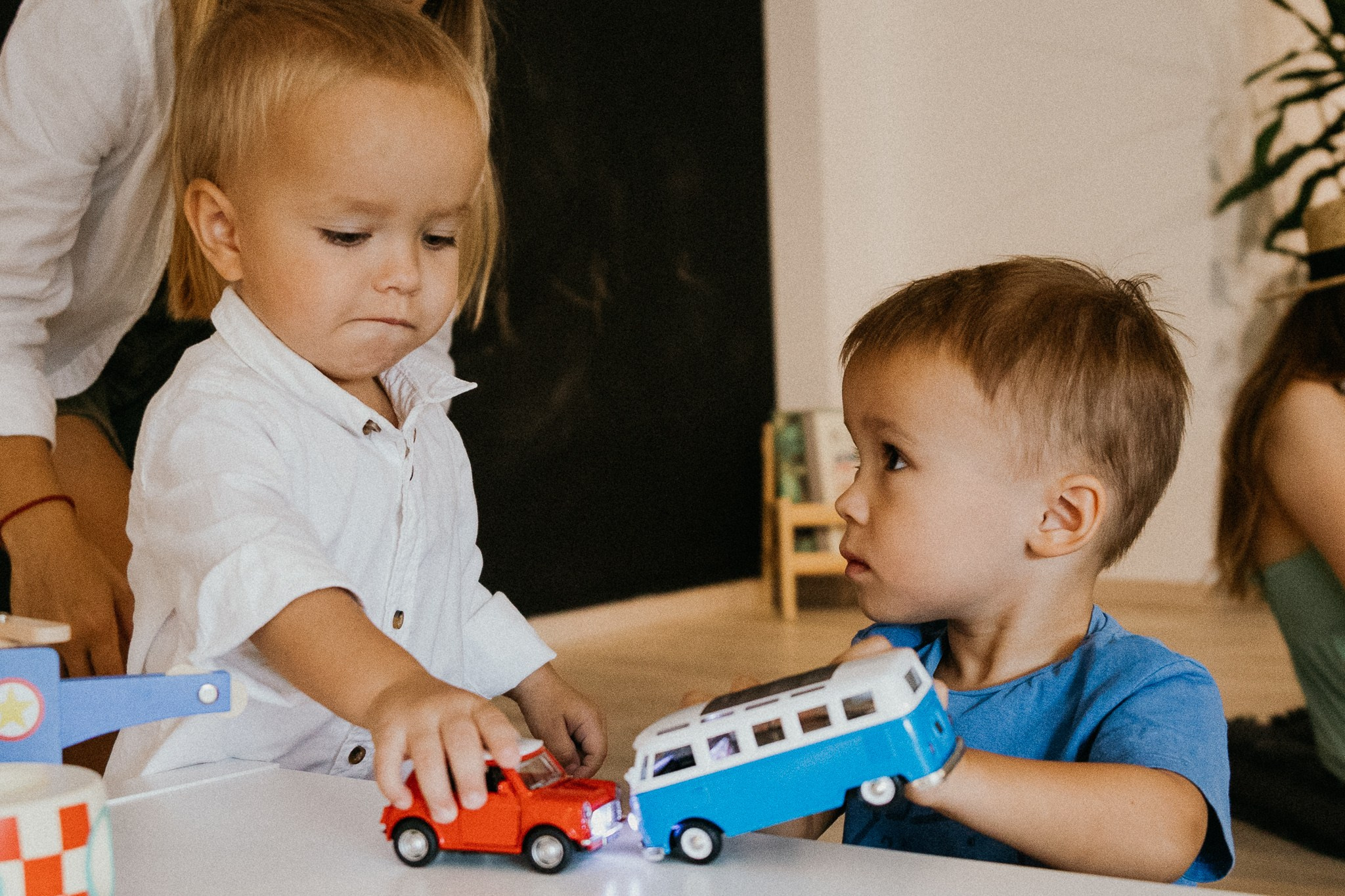 Kids. Photographer in Barcelona capturing unique stories | Kate Chumak