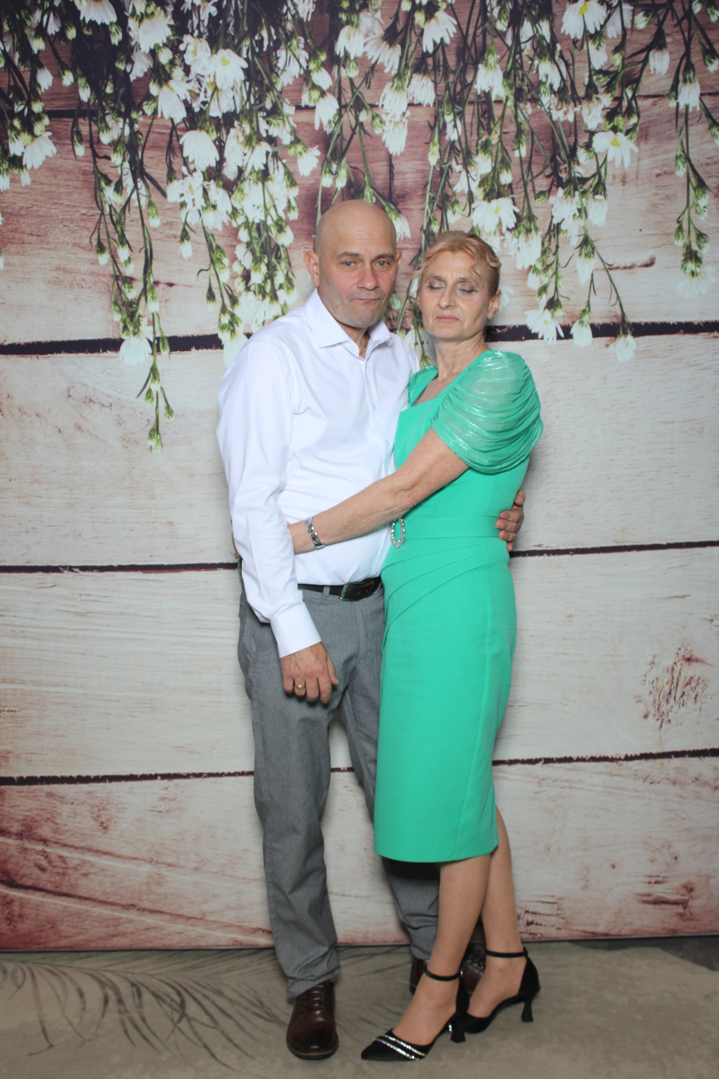 Nunta Denisa & Daniel – Zâmbete și distracție cu Oglinda Amintirilor Suceava
