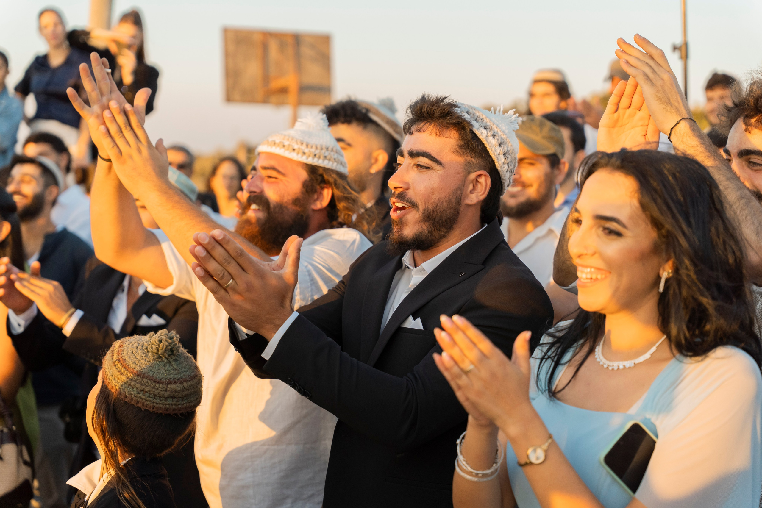 אביה ואחיה. יוסף מזרחי צילום חתונה, ברית וזוגיות. צלם מקצועי שאוהב להוציא אתכם הכי יפים ברגעים הכי מרגשים