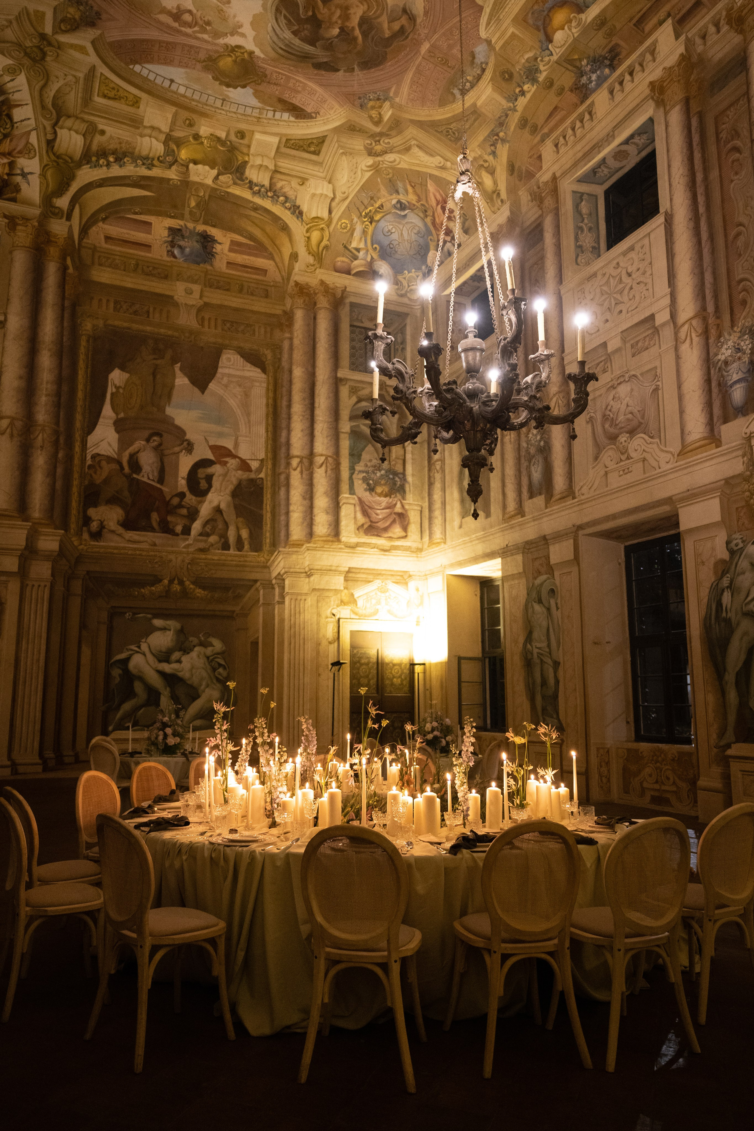 Verona, Italy. Professional wedding photographer in Copenhagen, Denmark — Julia Byron