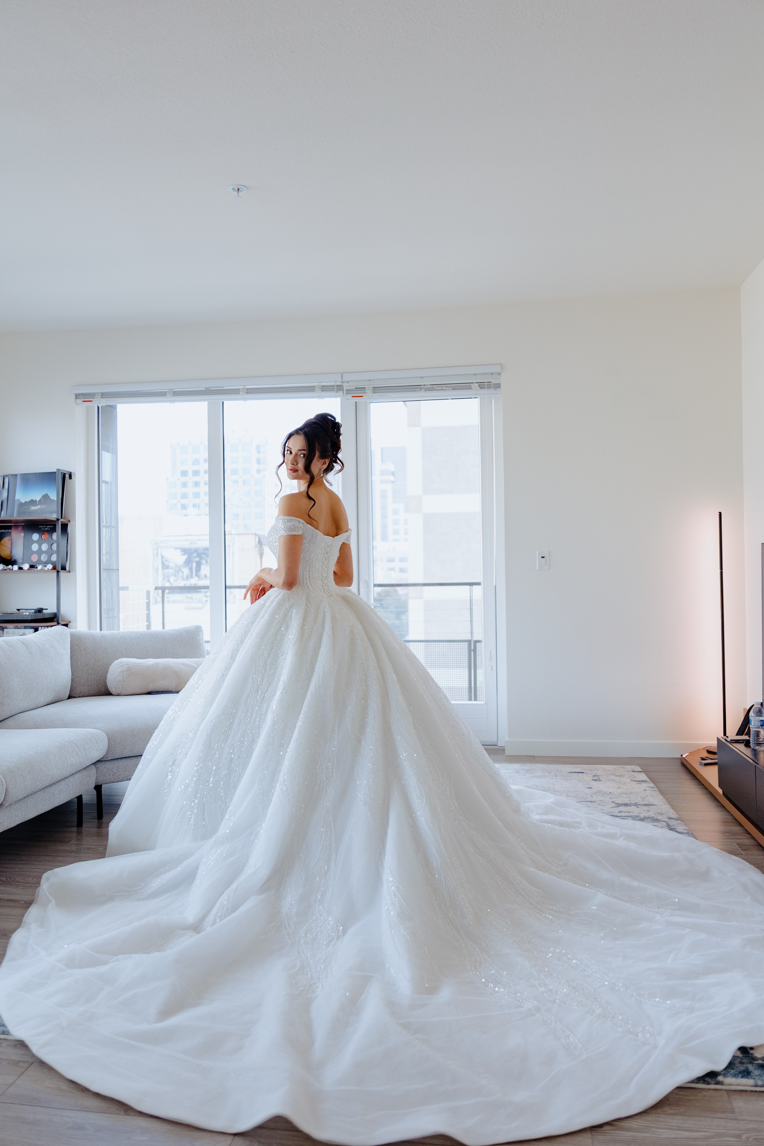 Oksana Bridal Preparation. Wedding Photography & Videography San Francisco, Sacramento