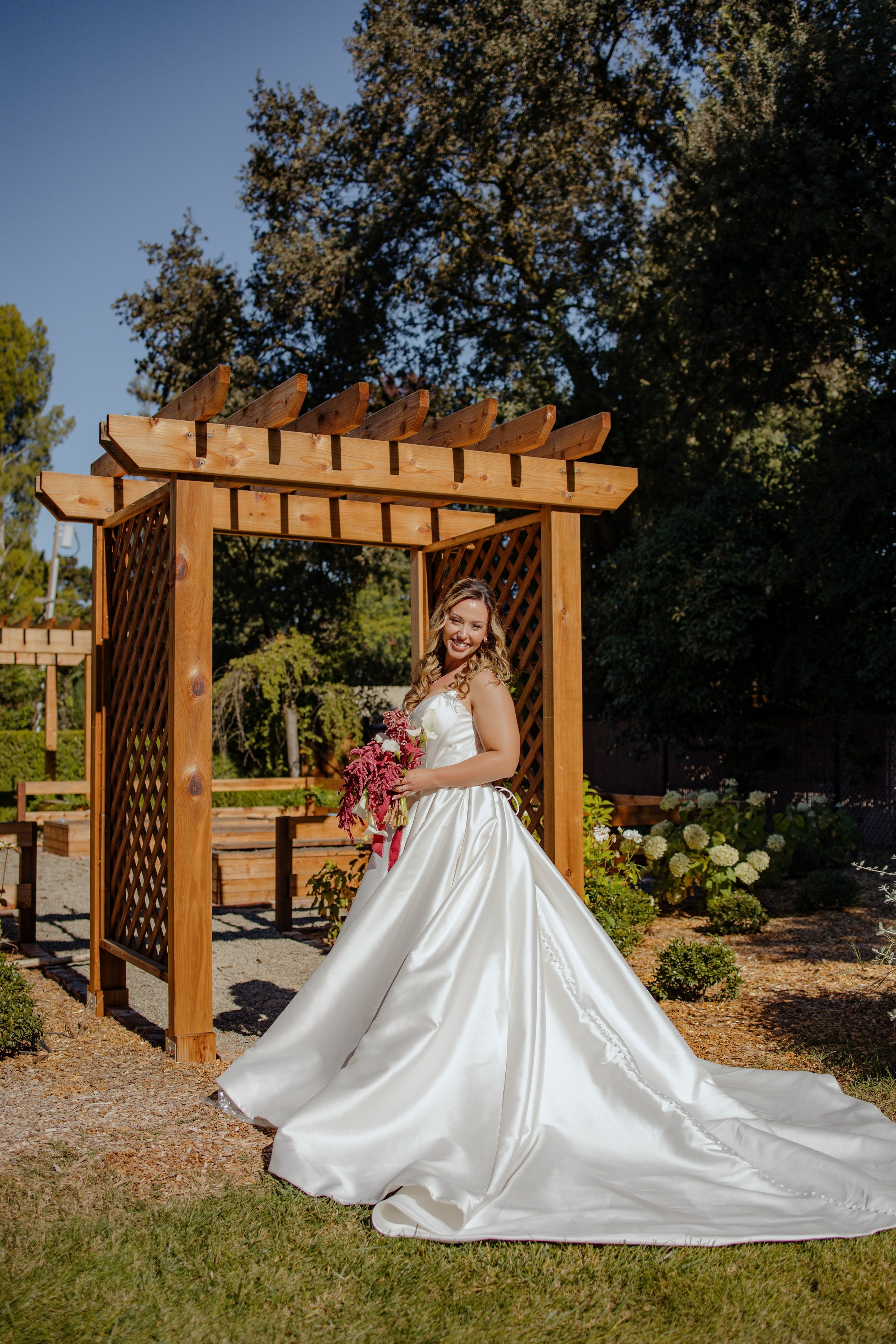 Vanessa Bridal Prep| Sacramento Wedding Photographer. Wedding Photography & Videography San Francisco, Sacramento