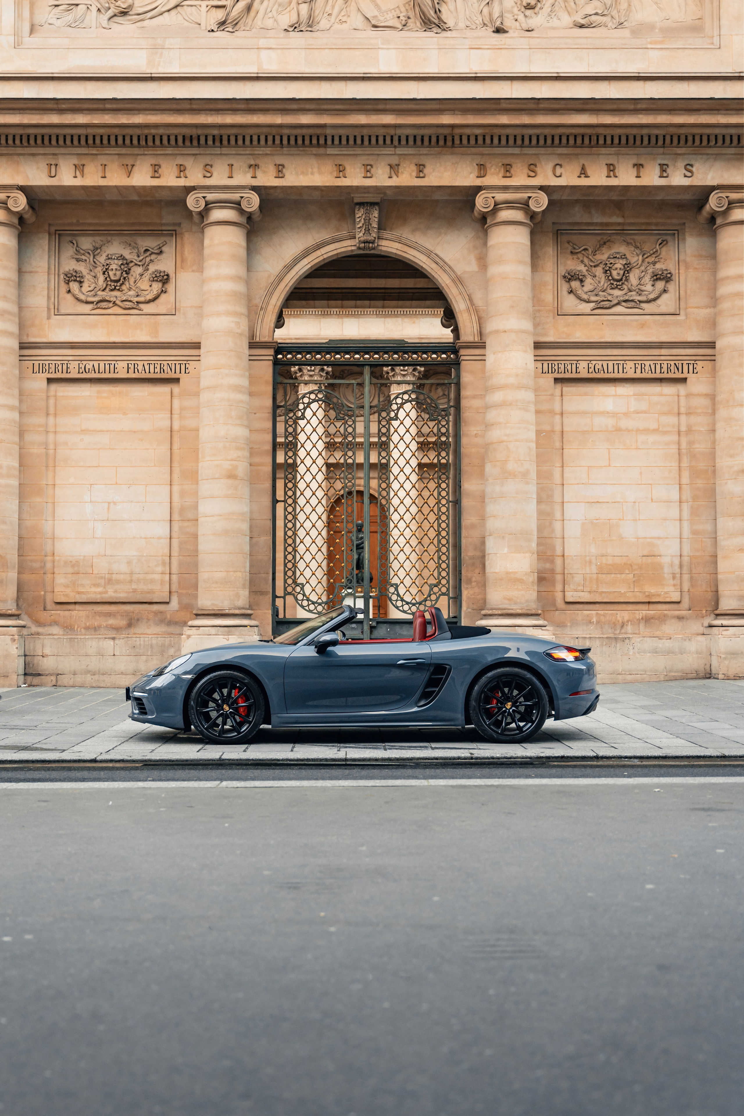 Porsche 718 Boxster. Photographe de voitures à Paris — Vitalii Motruk