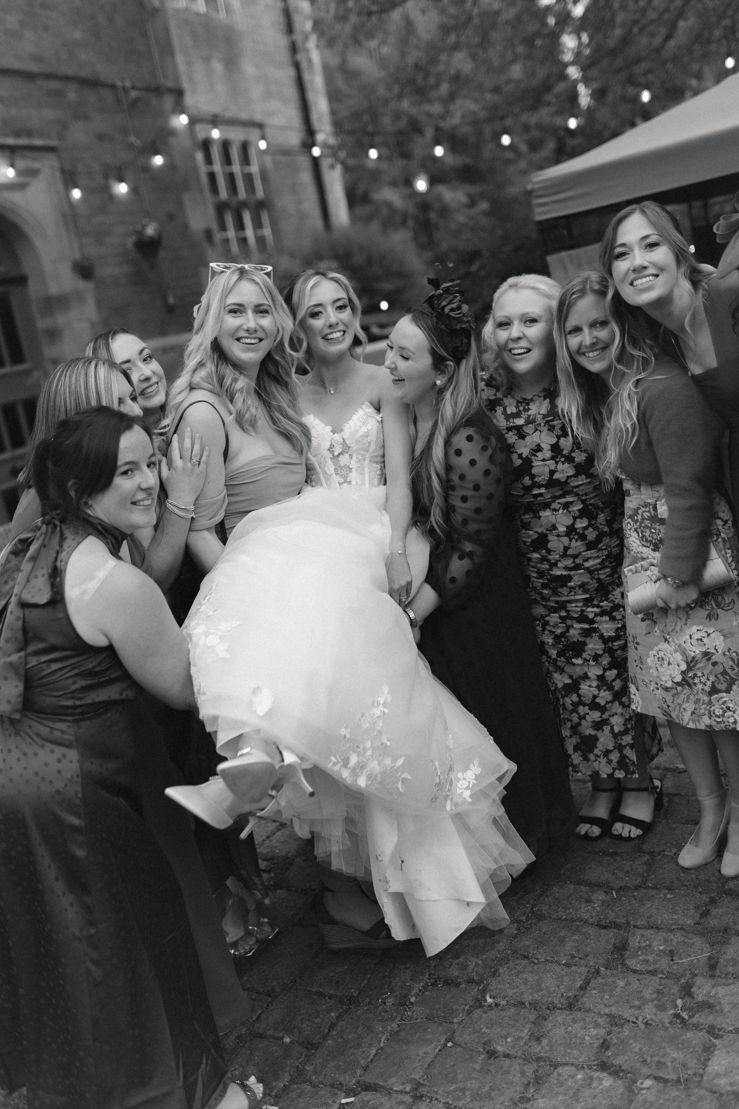 E&C. Wedding and Portrait Photographer Evie Moon