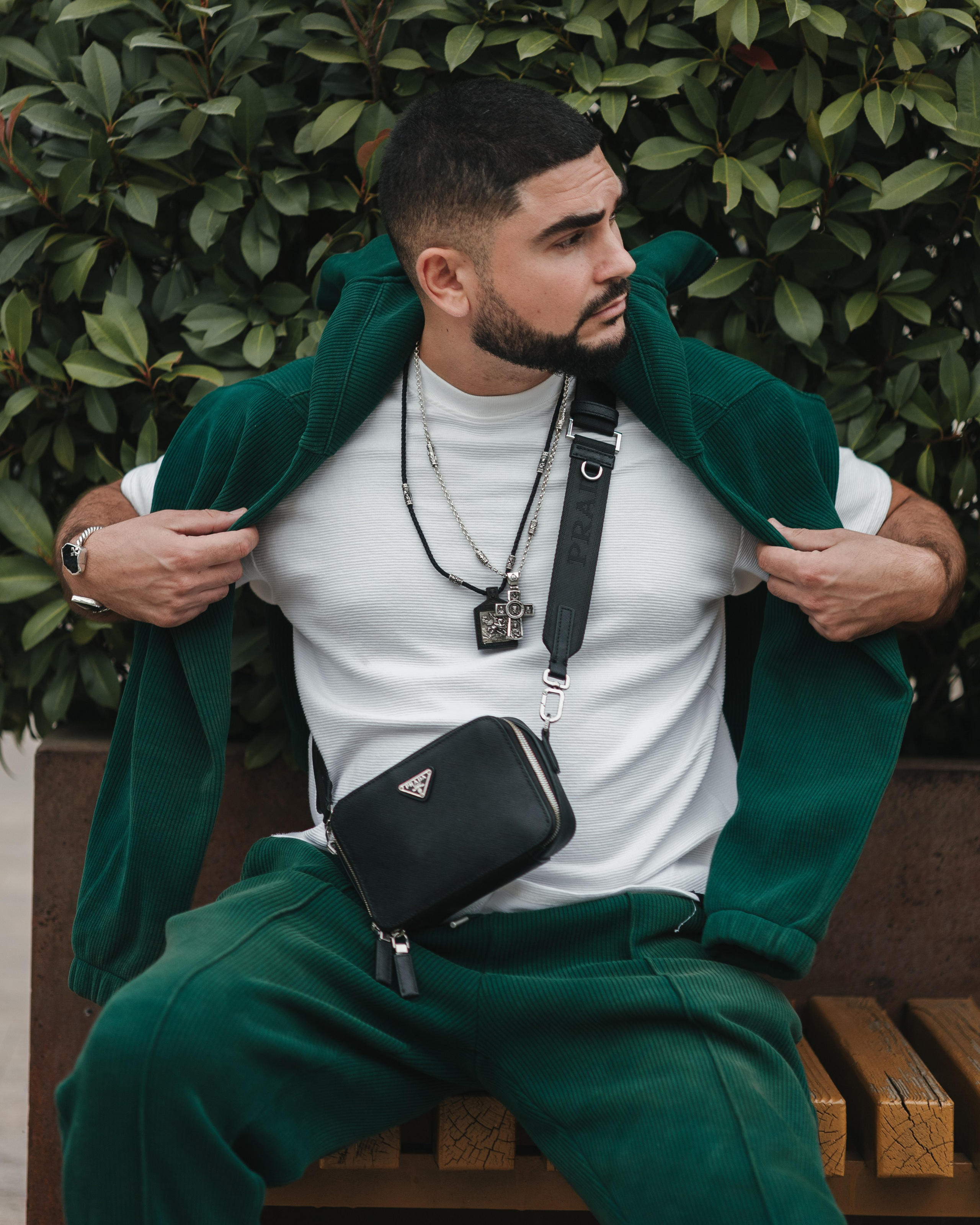 STREET PORTRAITS. Bspander