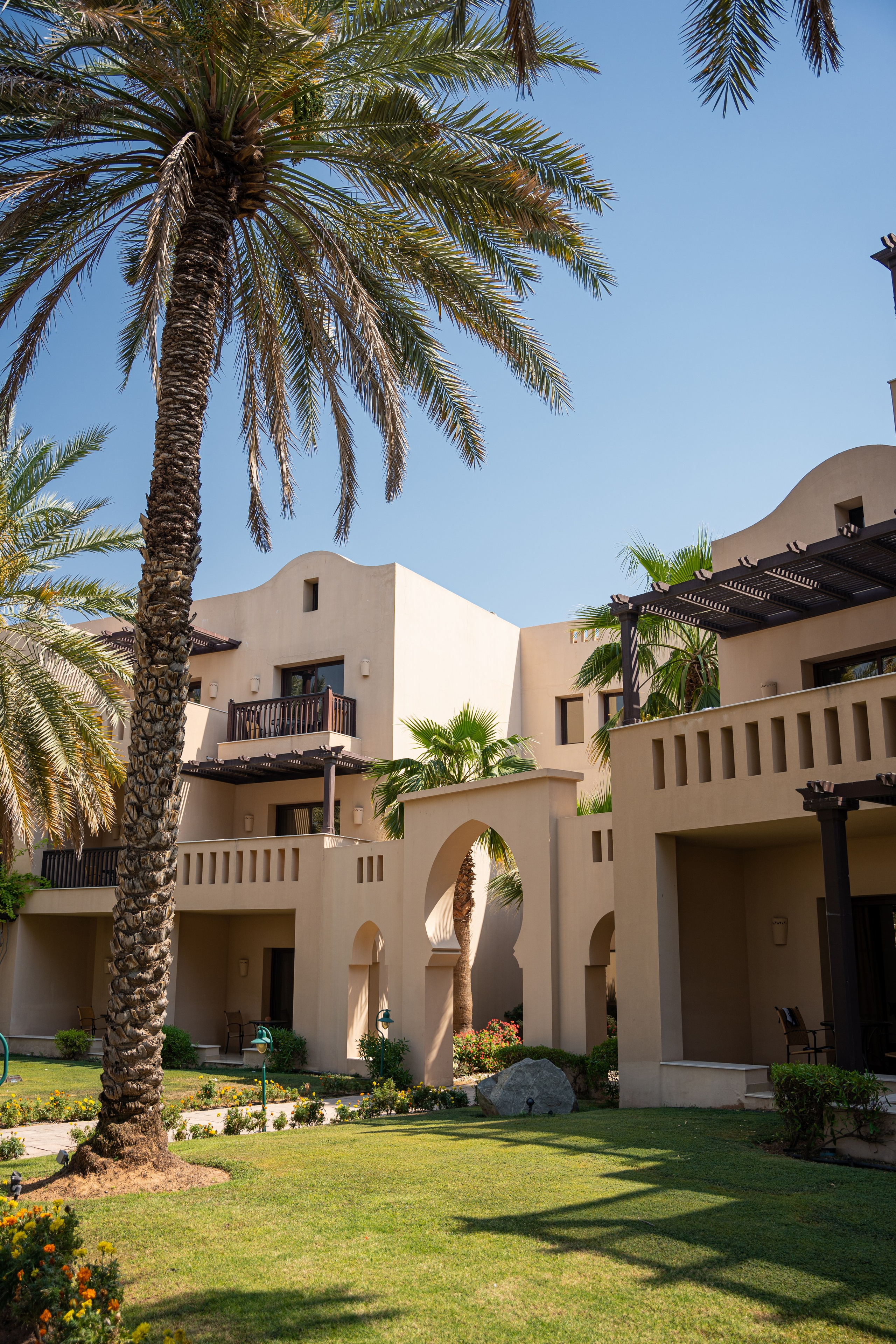 HOTEL&SPA. Photo and video production. Editing & retouching services. Training