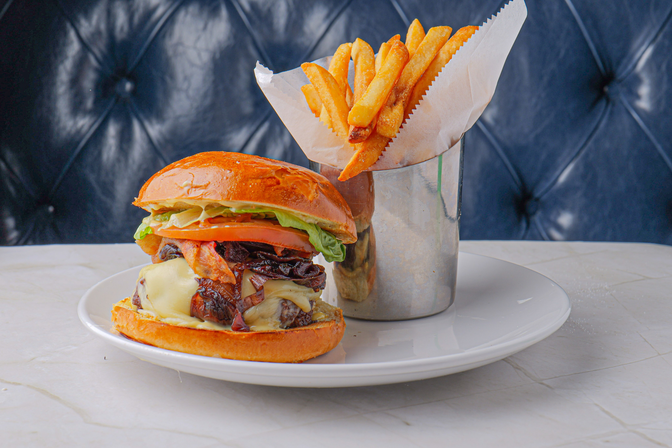 Food. Отражение