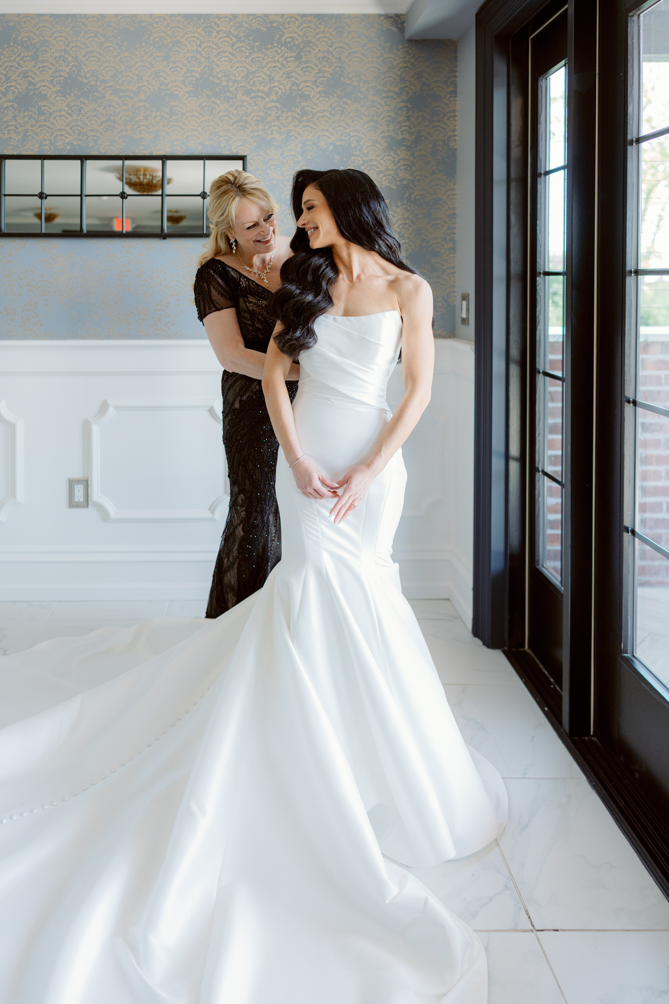 Ashley and Bobby. Wedding photographer and videographer New York | New Jersey