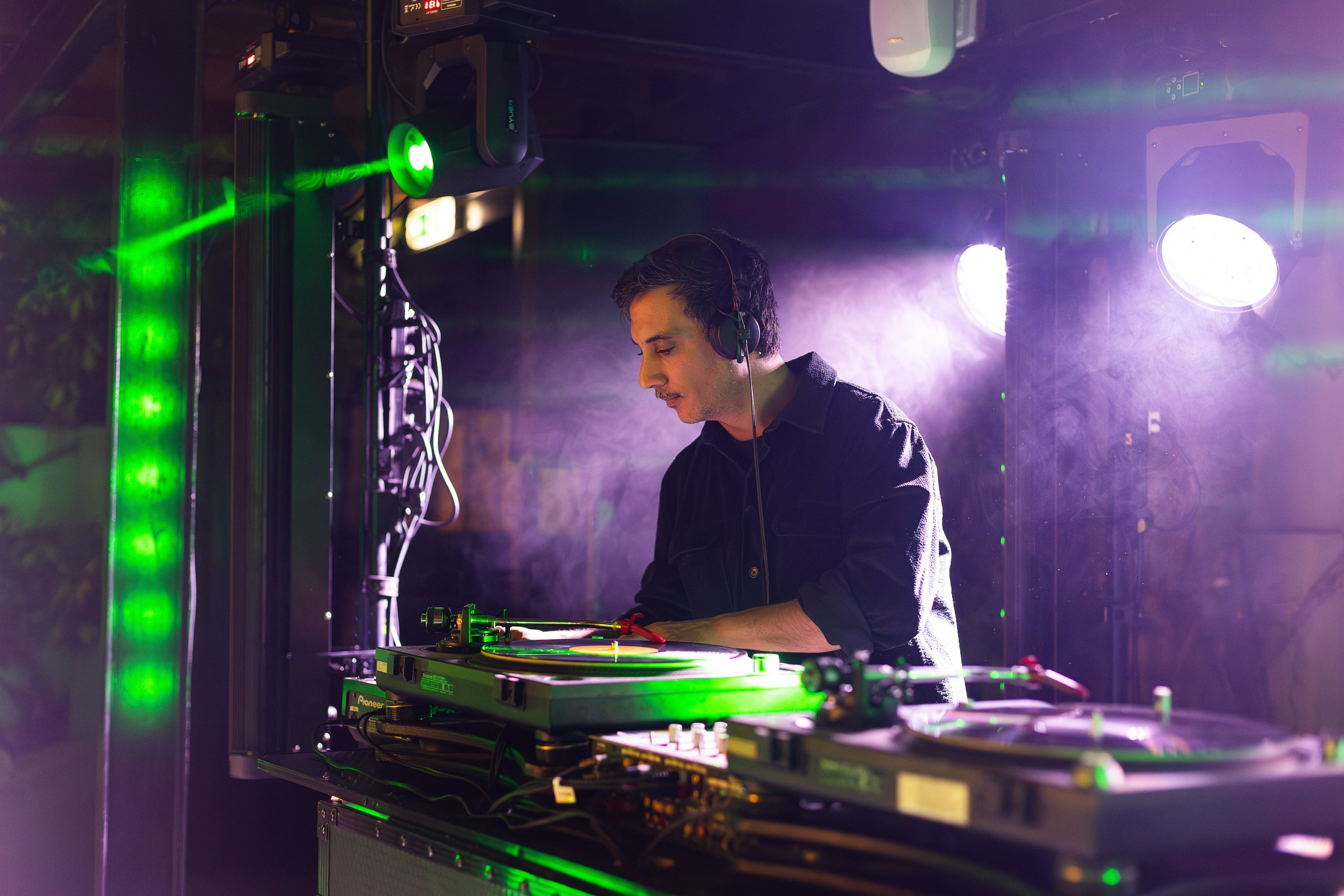 Сьемка летних корпоративов на Кипре. Фото и видео съёмка на Кипре. Съемка мероприятий и рекламы в Лимасоле Никосии и Пафосе