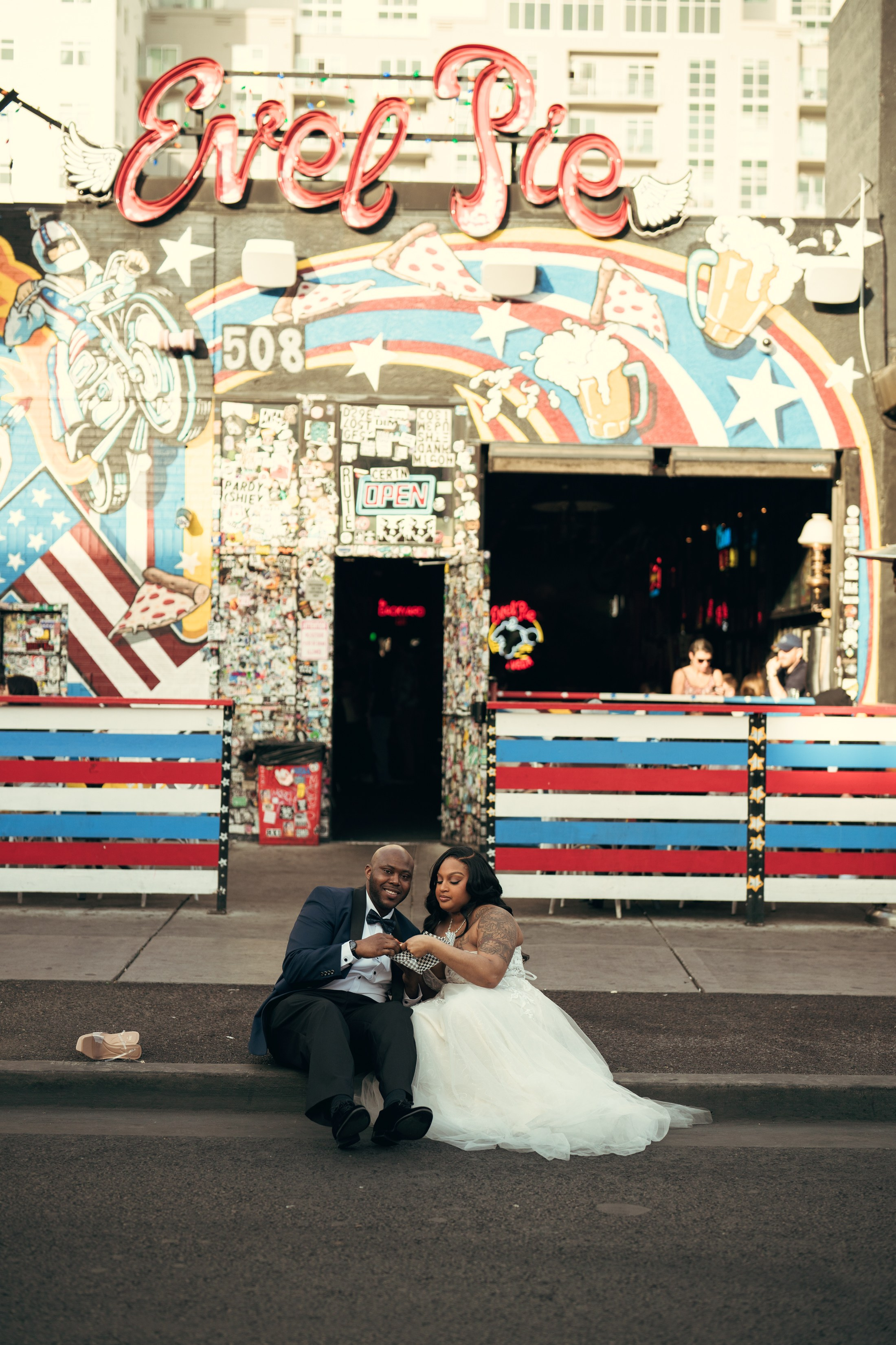 Jasmin&Keidrick. Wedding & elopement photographer Viktoriya Kravtsov. Las Vegas