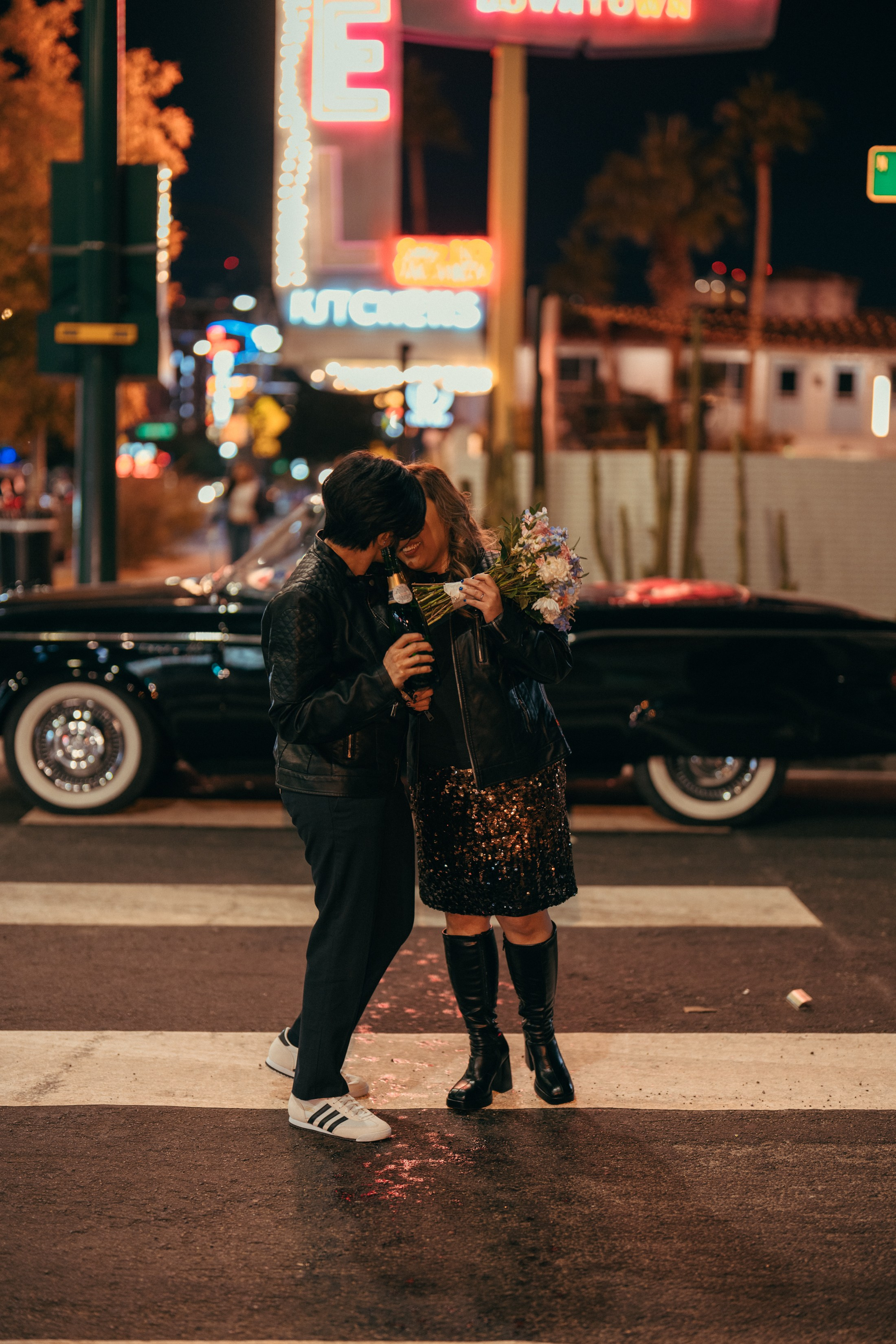Eureka&Mary. Wedding & elopement photographer Viktoriya Kravtsov. Las Vegas