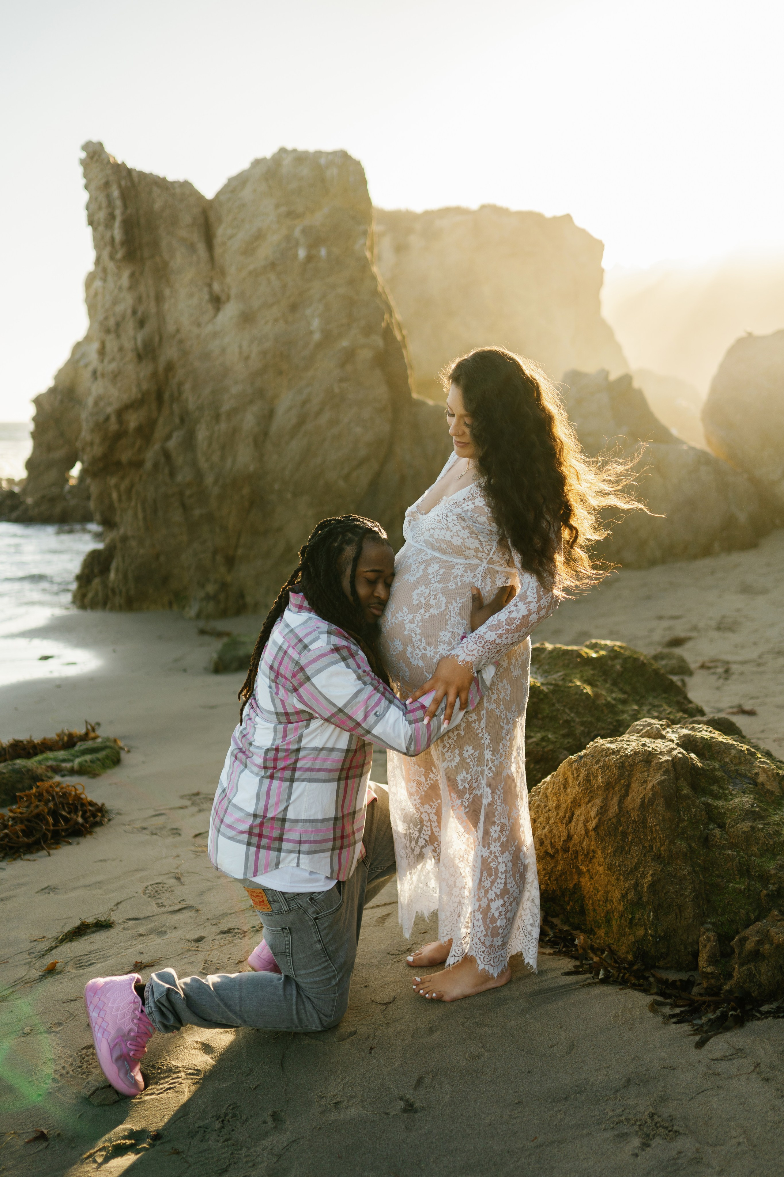 El Matador Beach Maternity Session. Wedding Photography & Videography Team in California, Los Angeles, San Francisco, San Diego and Travel