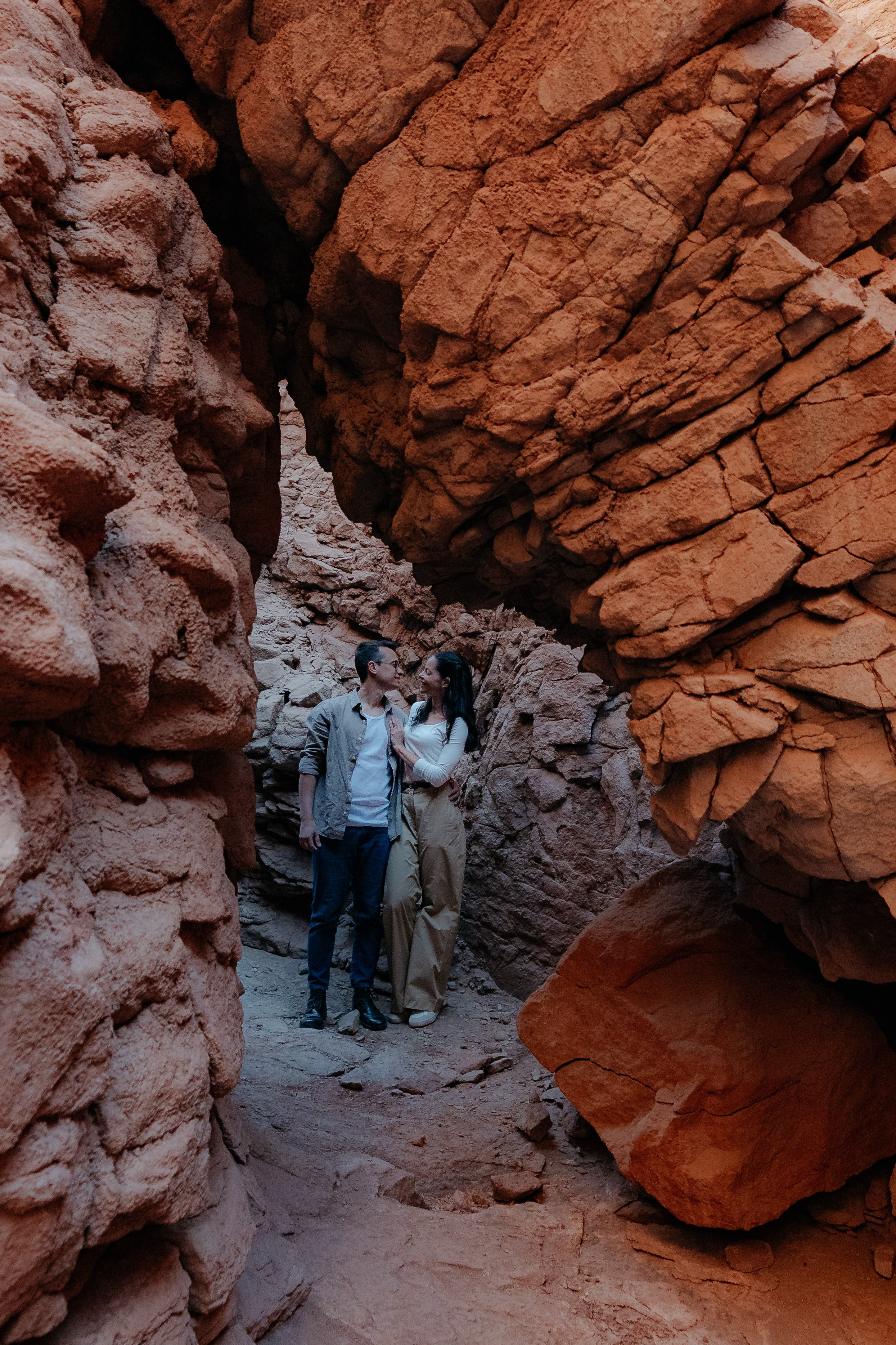 Sessão casual no Vale dos Cogumelos. Fotógrafo em San Pedro de Atacama
