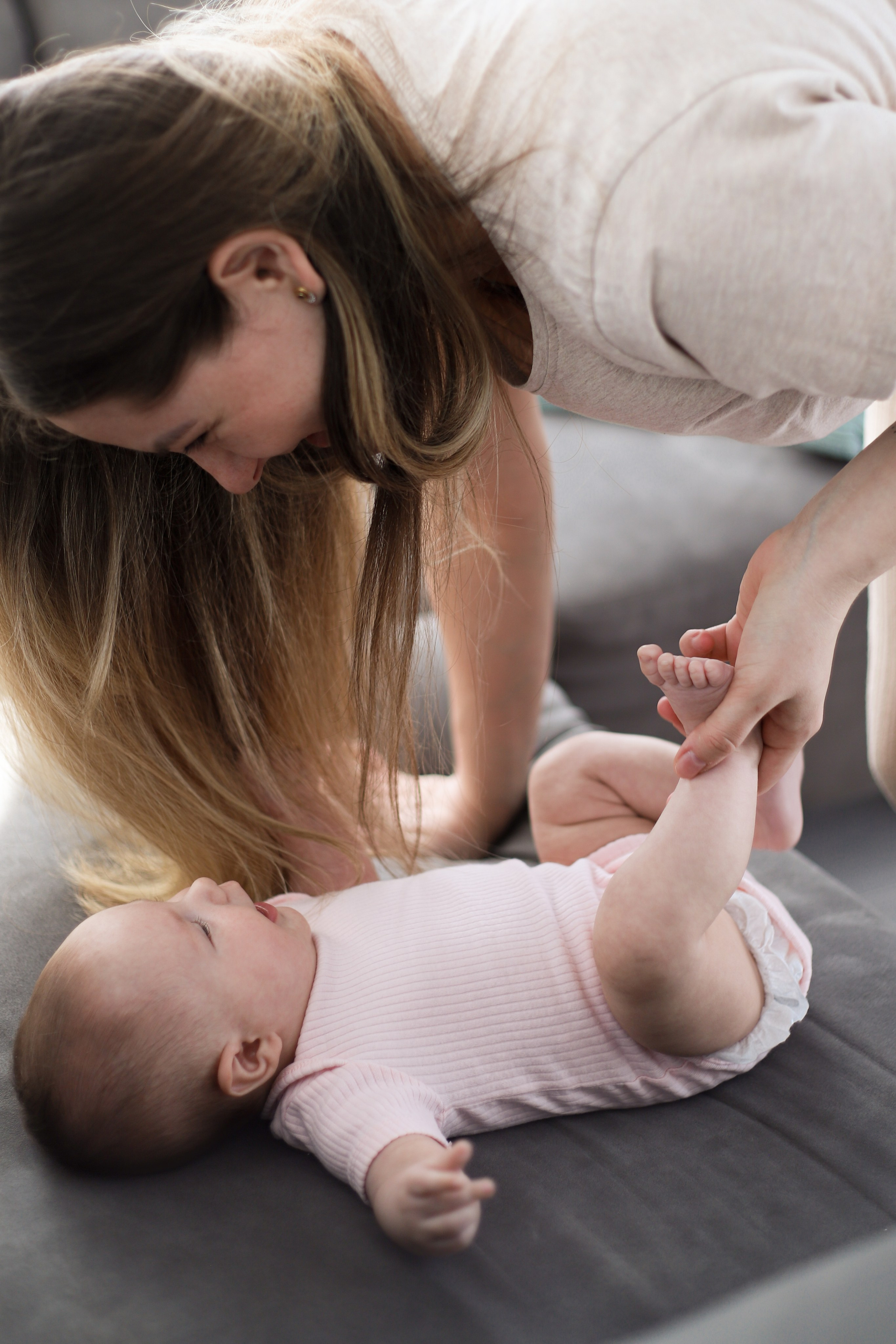 Mama und Baby. Olena Fritz Fotografie