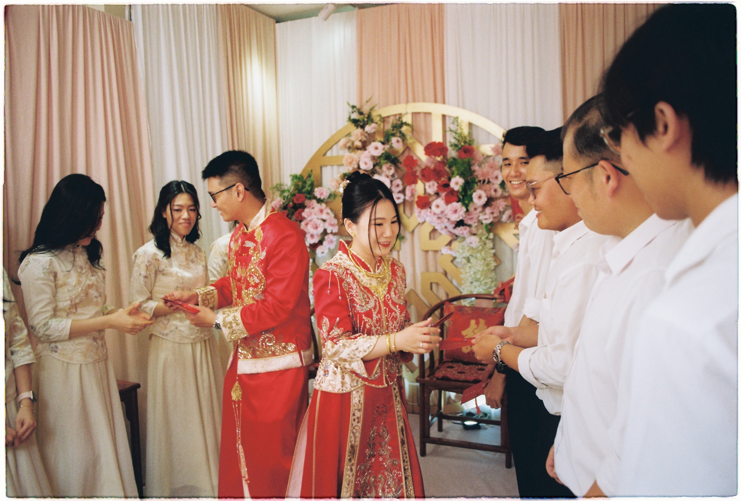 SAN SAN — GIA VỸ