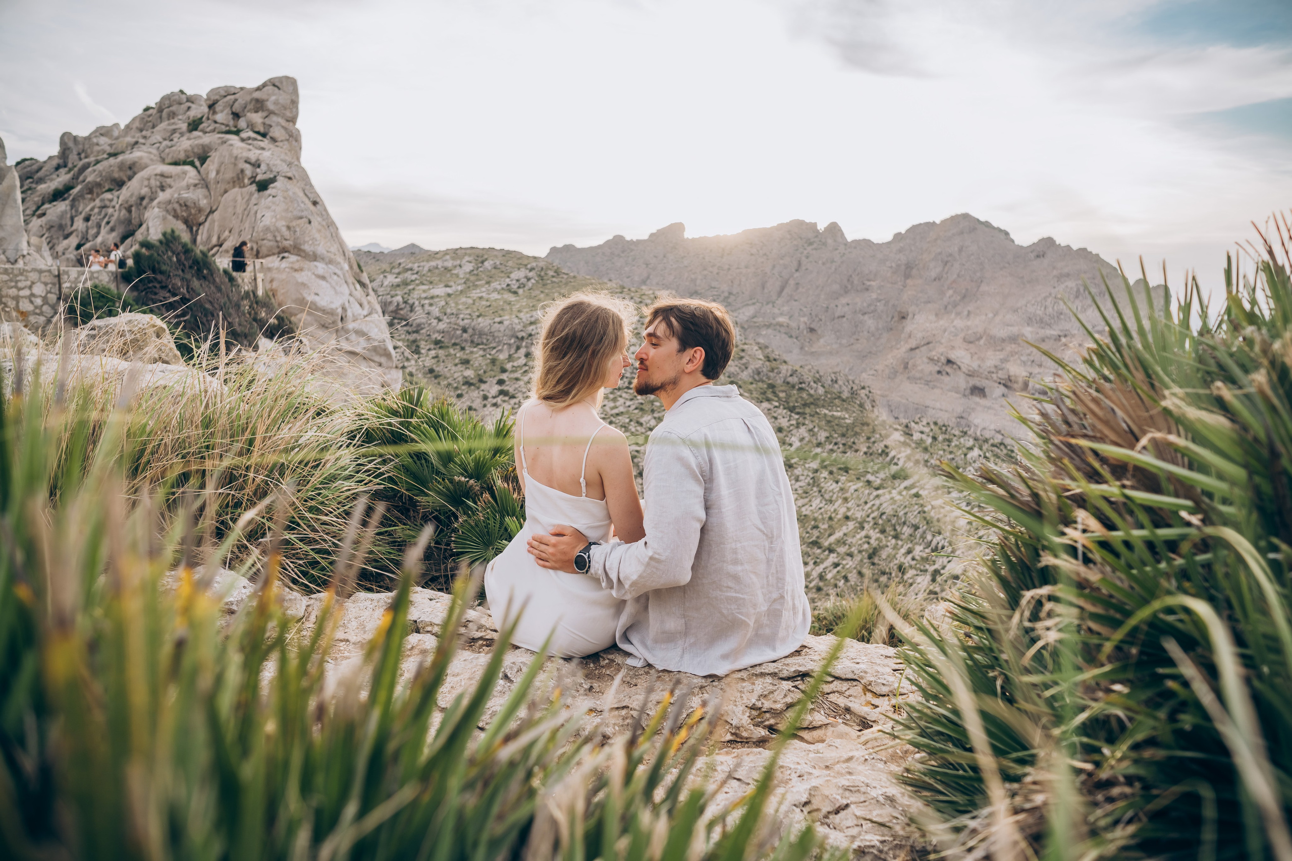 On top of the mountains and by the sea. Фотограф у Пальма де Майорка