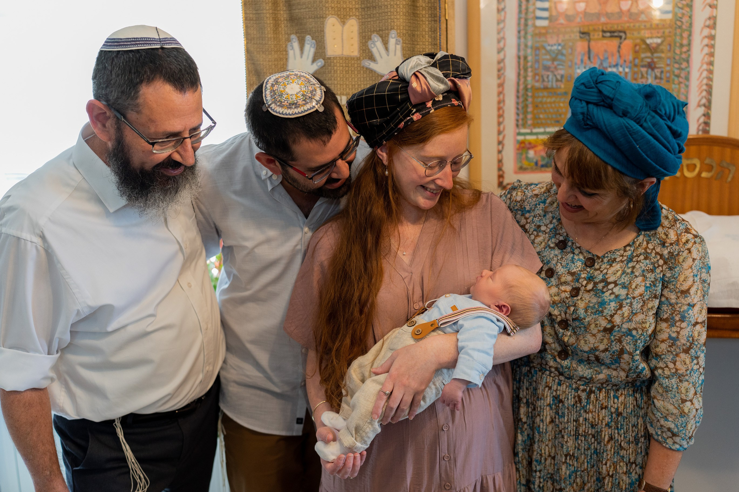 משפחת ברנד. יוסף מזרחי צילום חתונה, ברית וזוגיות. צלם מקצועי שאוהב להוציא אתכם הכי יפים ברגעים הכי מרגשים