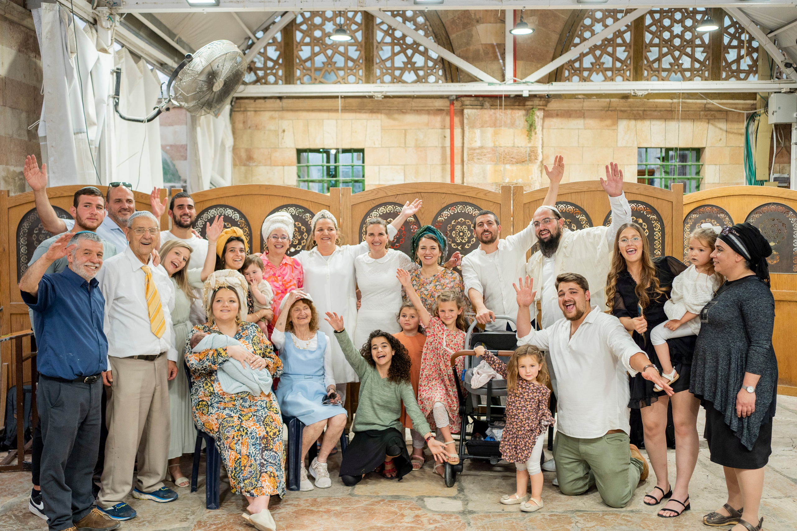 הברית של נחמן חזן. יוסף מזרחי צילום חתונה, ברית וזוגיות. צלם מקצועי שאוהב להוציא אתכם הכי יפים ברגעים הכי מרגשים