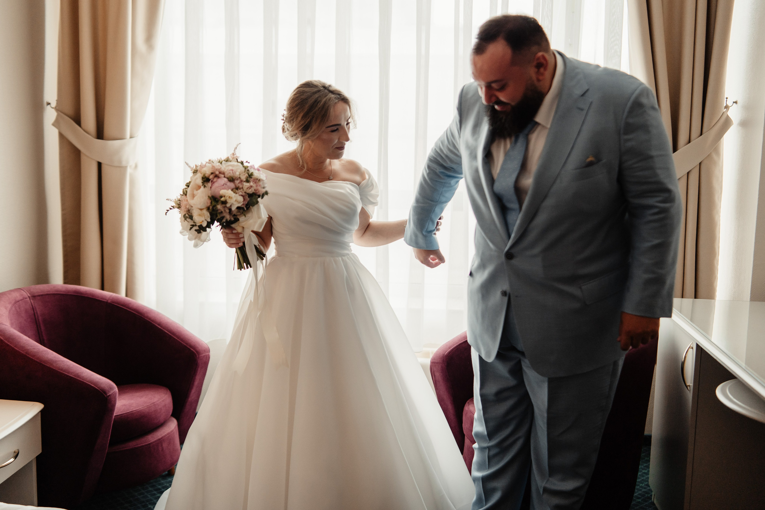 Alexandra + Andrei / Iasi. Foto-Video Nunta Iasi, Suceava, Bucuresti / Disponibilitate 2025 — 2026 — 2027