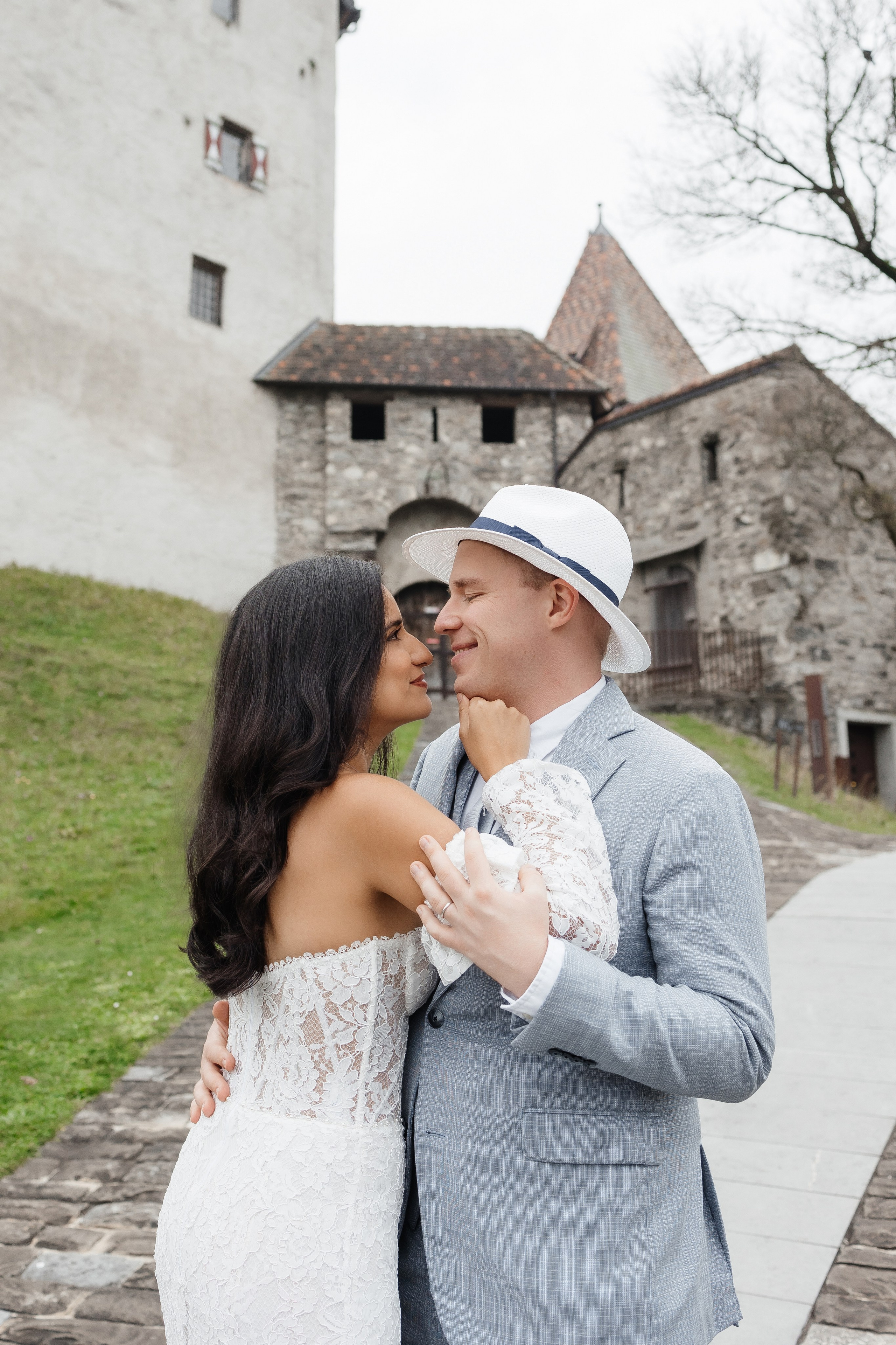 Anna&Florian. Amazing photo session at a time convenient for you. Y