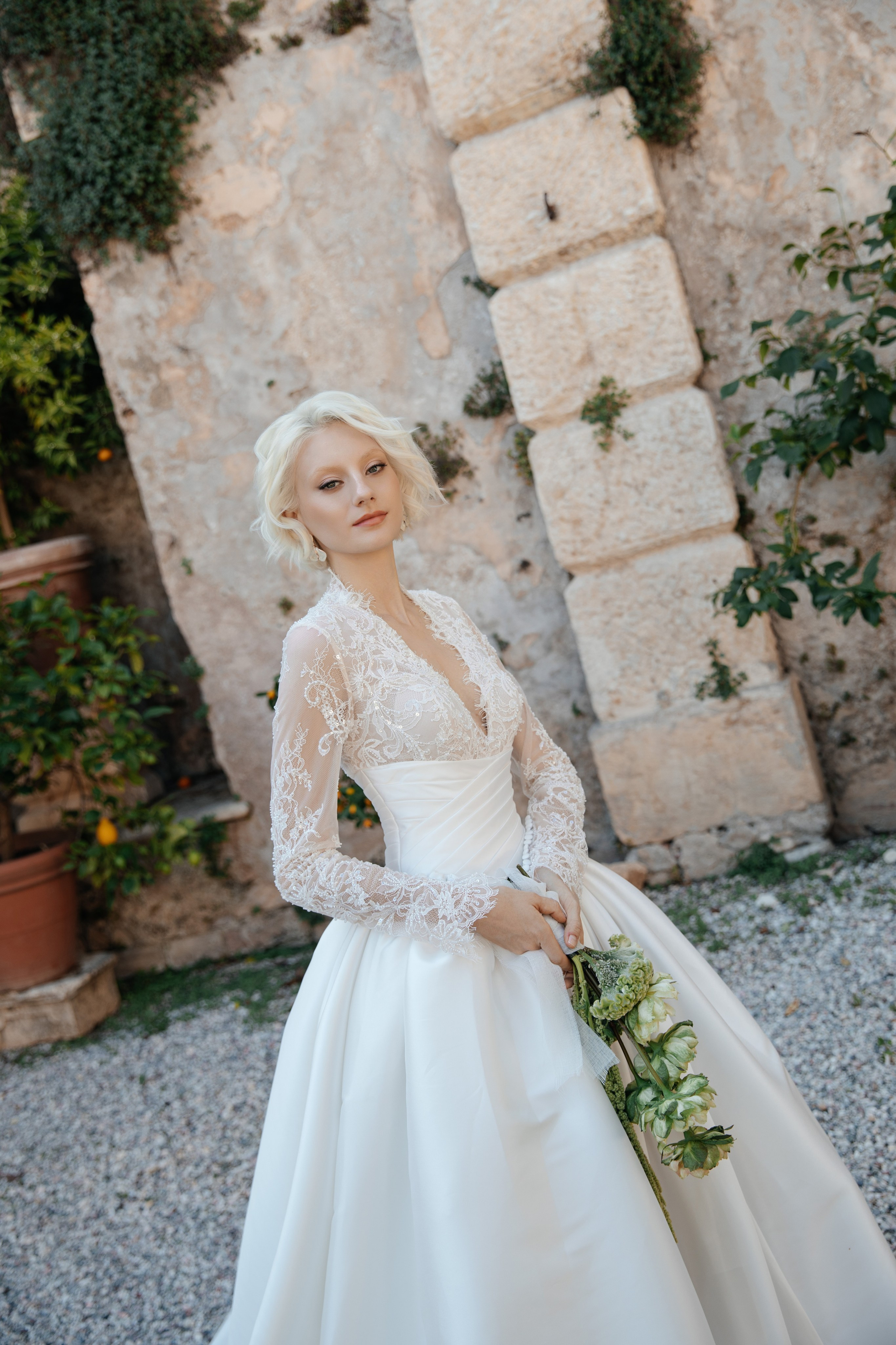 Bridal Hair & Makeup Artist for Weddings in Italy | Milan Bridal Beauty Portfolio. Bridal Makeup & Hair Artist in Italy, Lake Como, Tuscany and all over Europe — Irina Zdeara