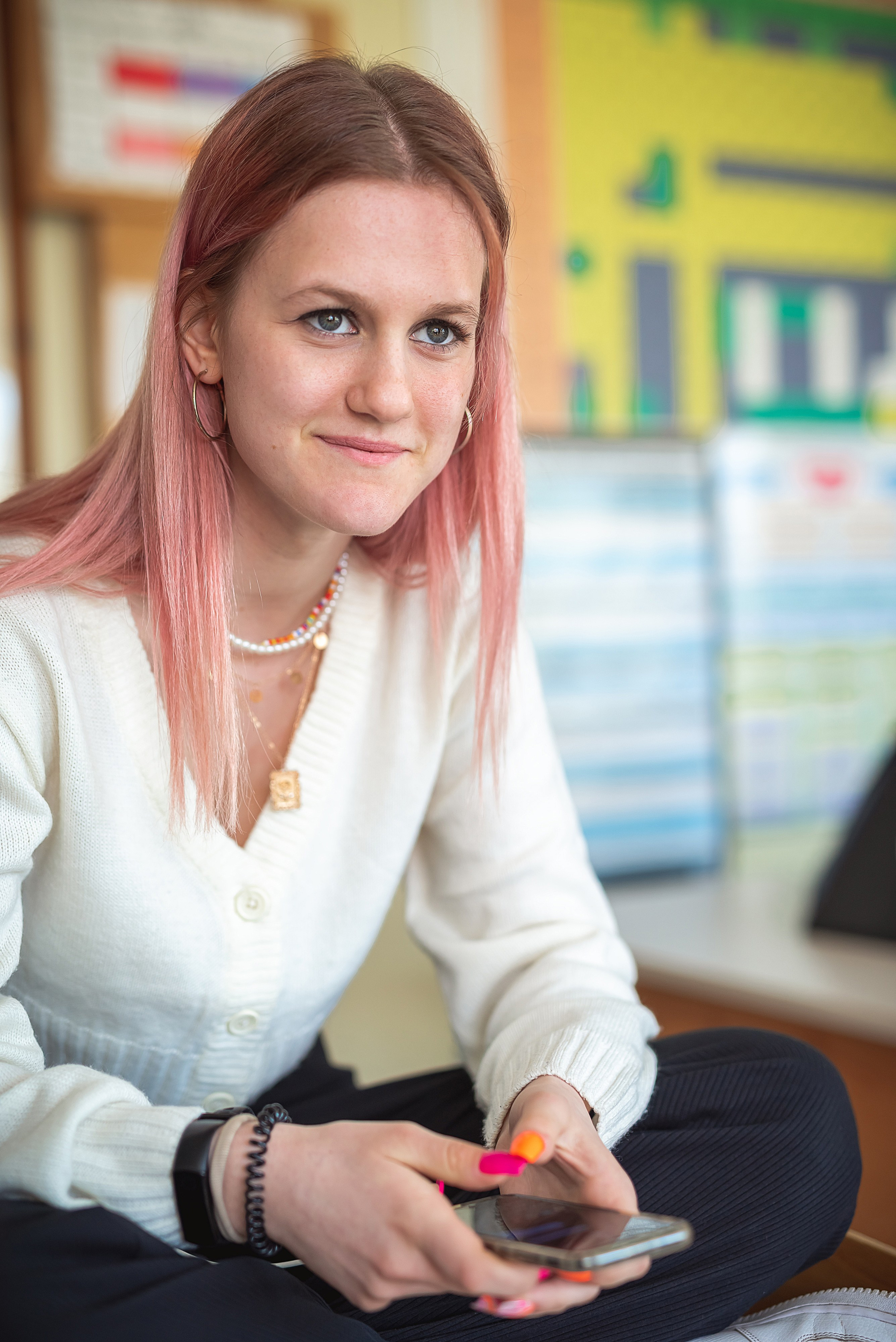 95. Vidusskola, 9 Klase. Fotogrāfs Rīgā. Gīmenes, individuālās un dažādu produktu fotosesijas