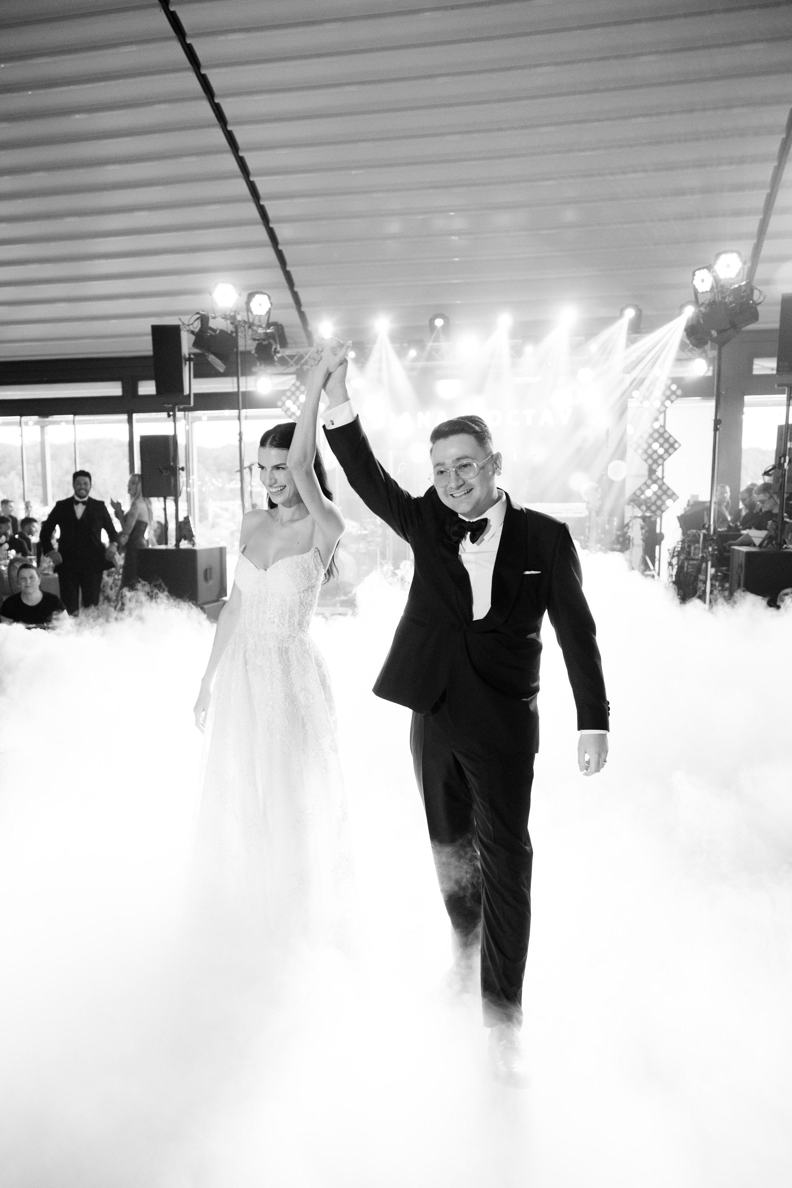 Diana & Octavian. Fotograf de nuntă Alex Pasarelu