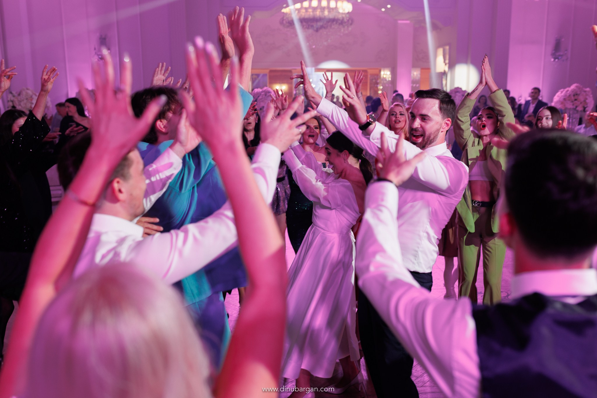 Nicu & Alina. Fotograf de nuntă și de familie — Dinu Bargan