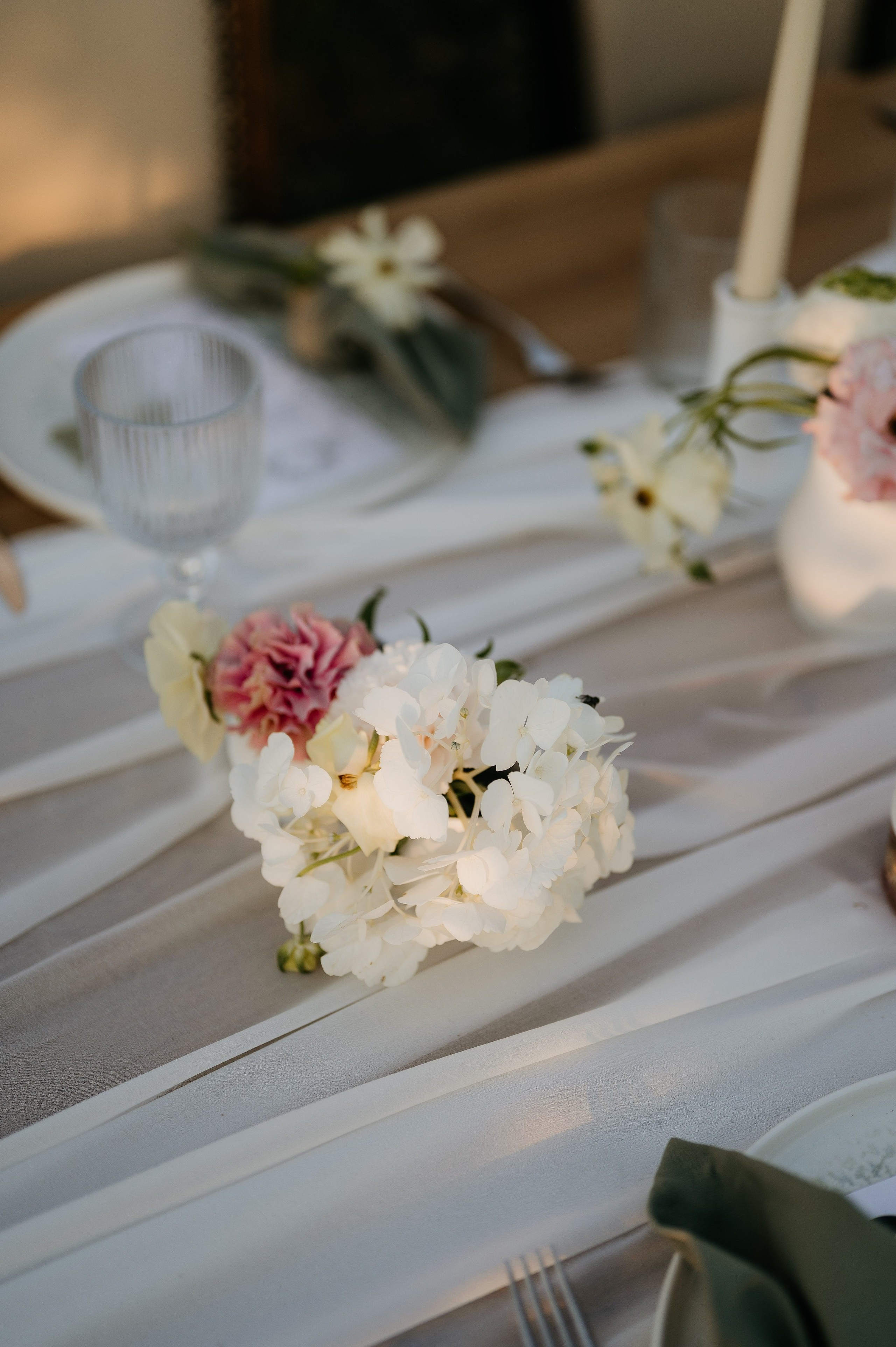 Styled shoot in Iasi. Valentin Melen - fotograf de nunta 🤍