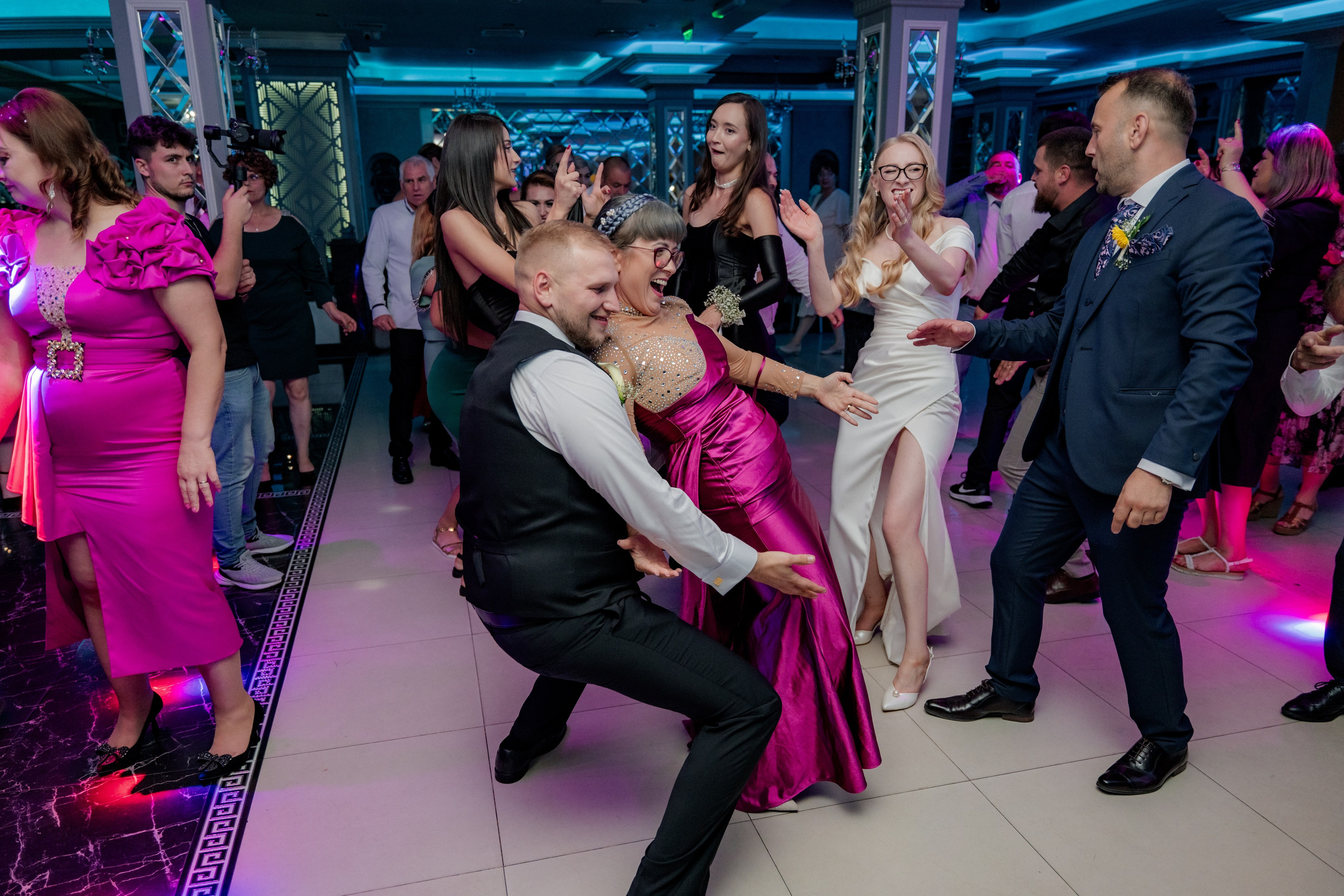 Ana-Maria & Raul. Dragosbaciuartphotographer