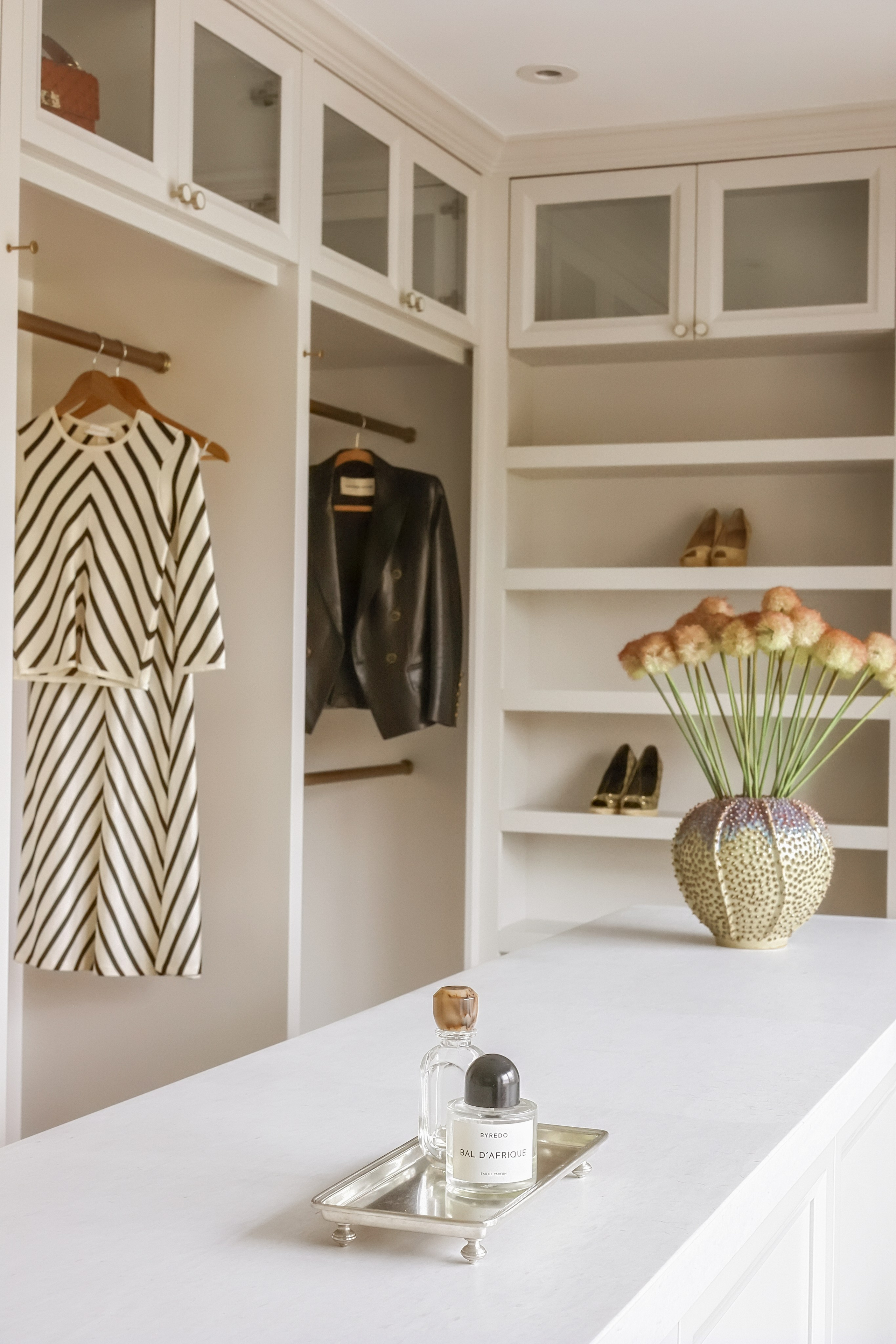 DRESSING ROOM. Ksenia Pedersen Interior Design / Hamptons Interior Designer Based in Montauk