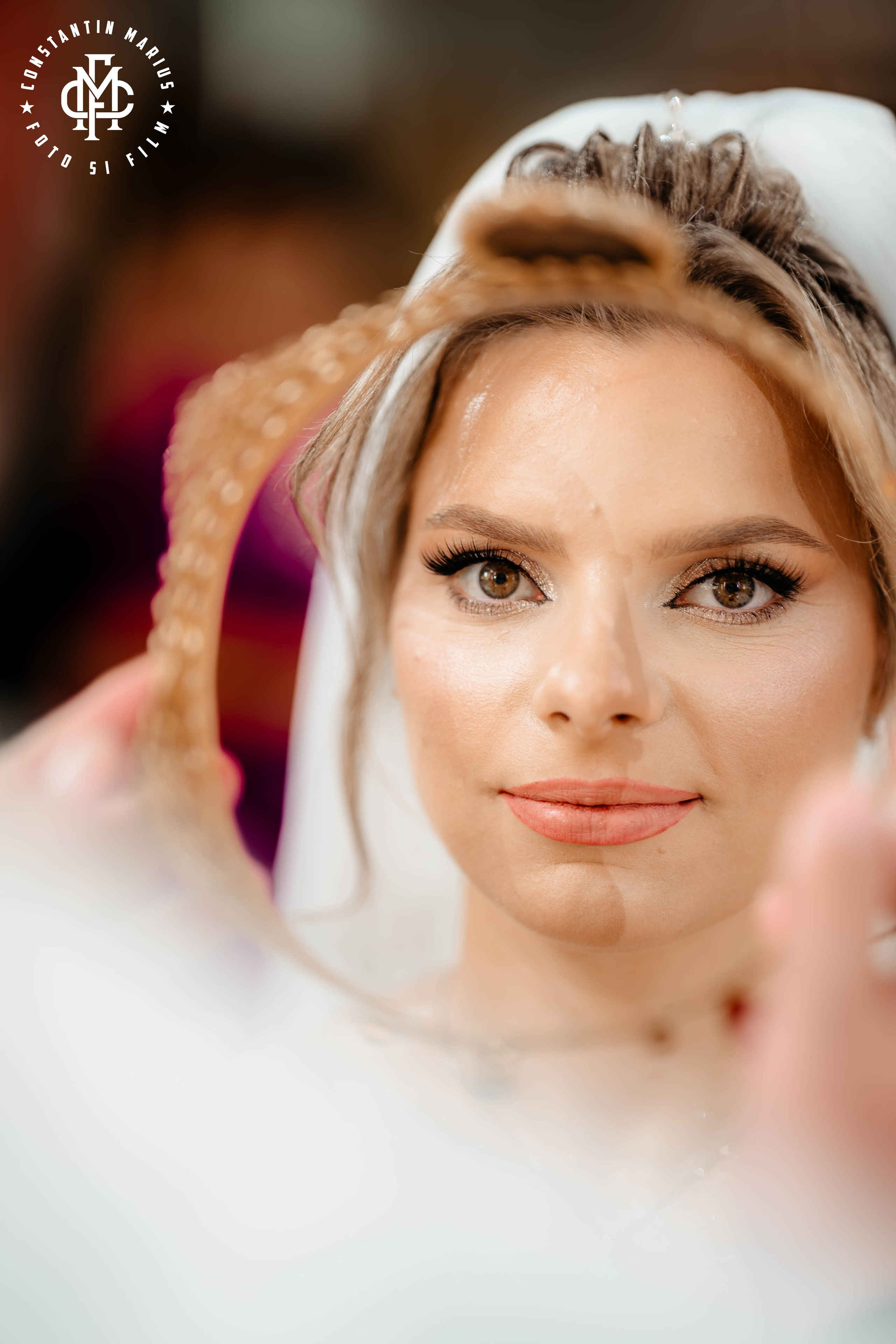 WEDDING PHOTOGRAPHY. DESPRE NOI