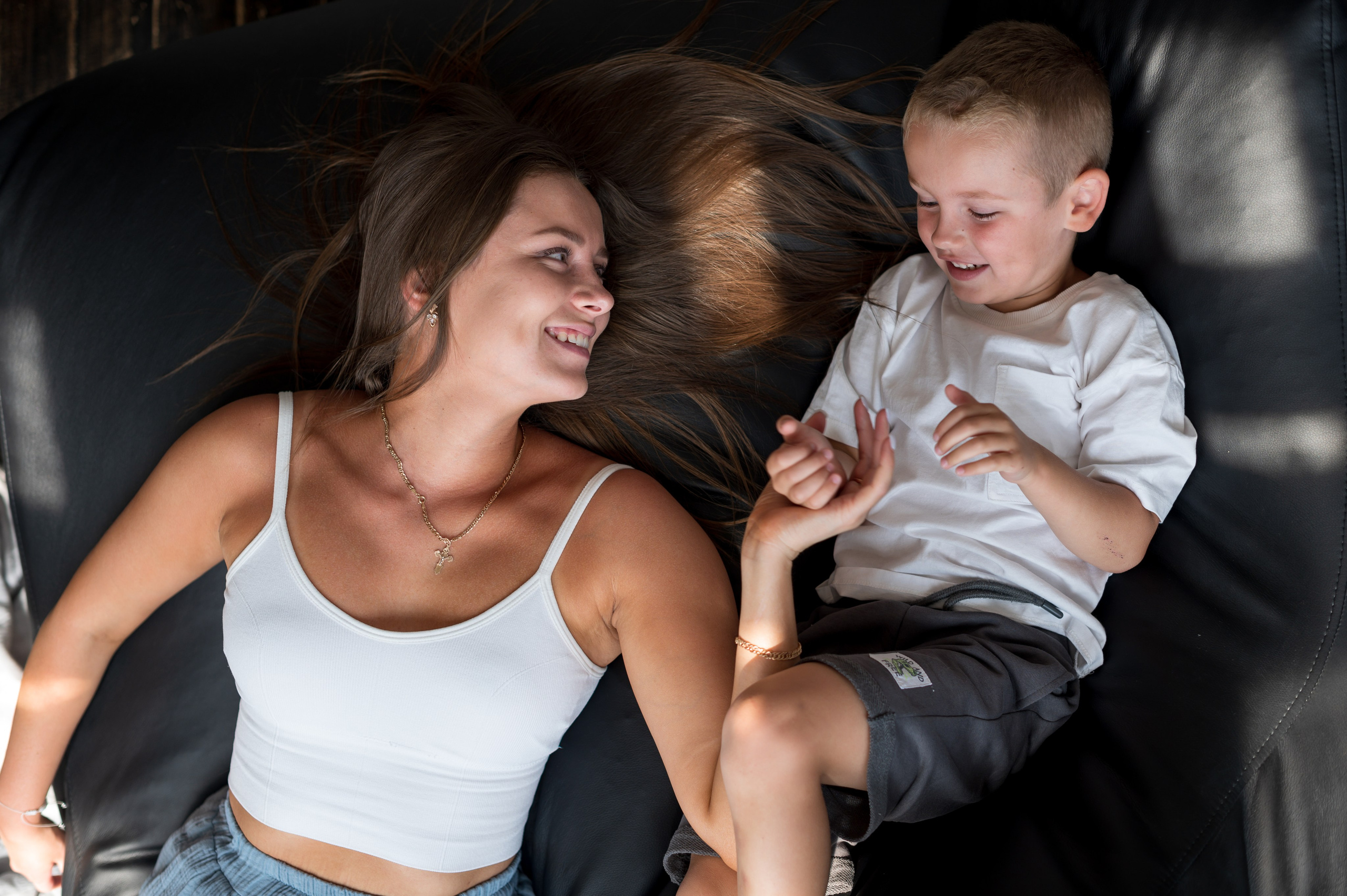 Семейная фотосессия в студии. Семейный и детский фотограф в Минске Надежда Савицкая