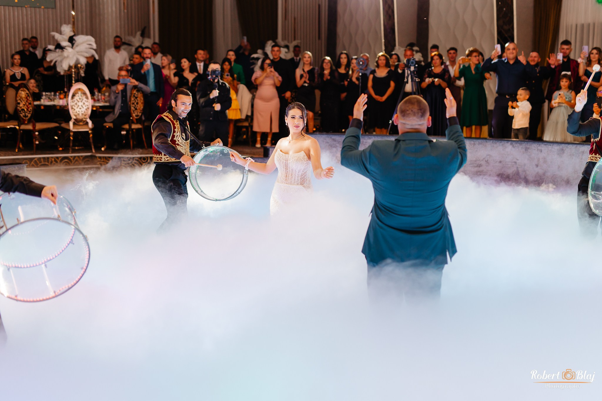 Gabriela & Andrei. Robert Blaj - Fotograf Nuntă Iași