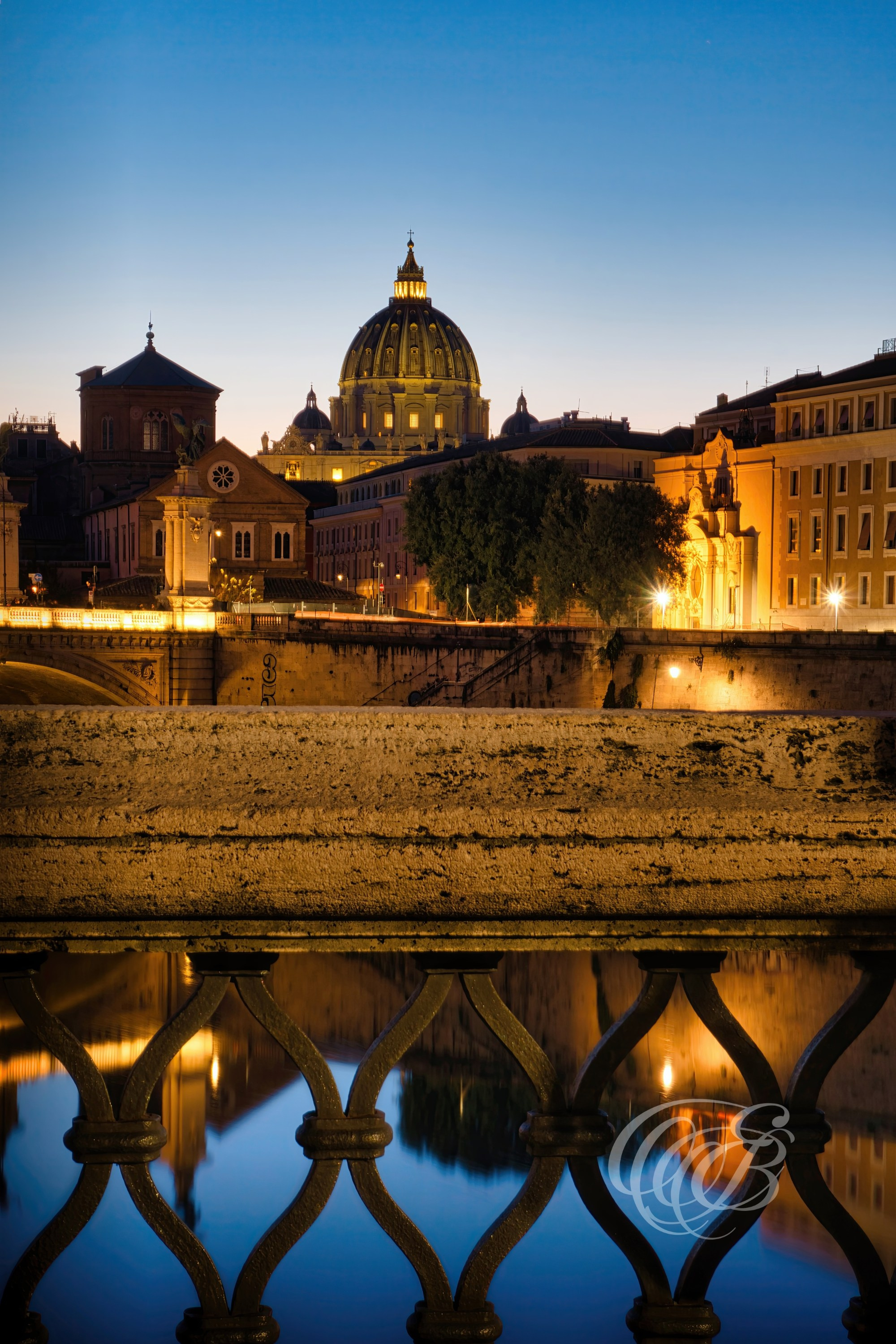 Photography of Italy — Rome, Sunset View of St. Peter’s Basilica — Eduardo Bartoli Fine Art & Travel Photography