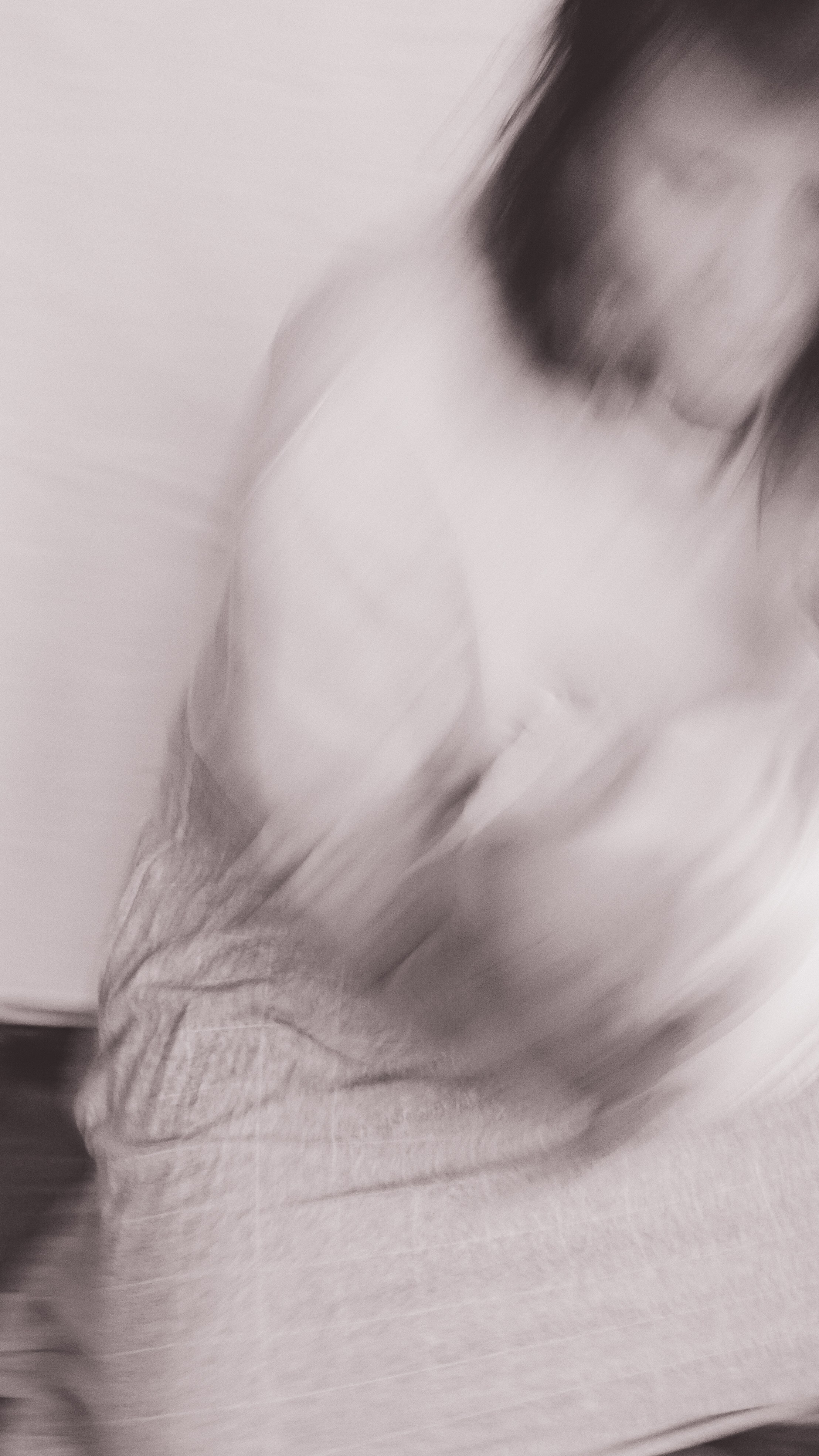 Mother Earth: Proiect de Fotografie Maternitate | Mădălina Beda. Madalina Beda- Artist vizual, fotograf, doula la nastere, consultant babywearing Brasov si in toata tara