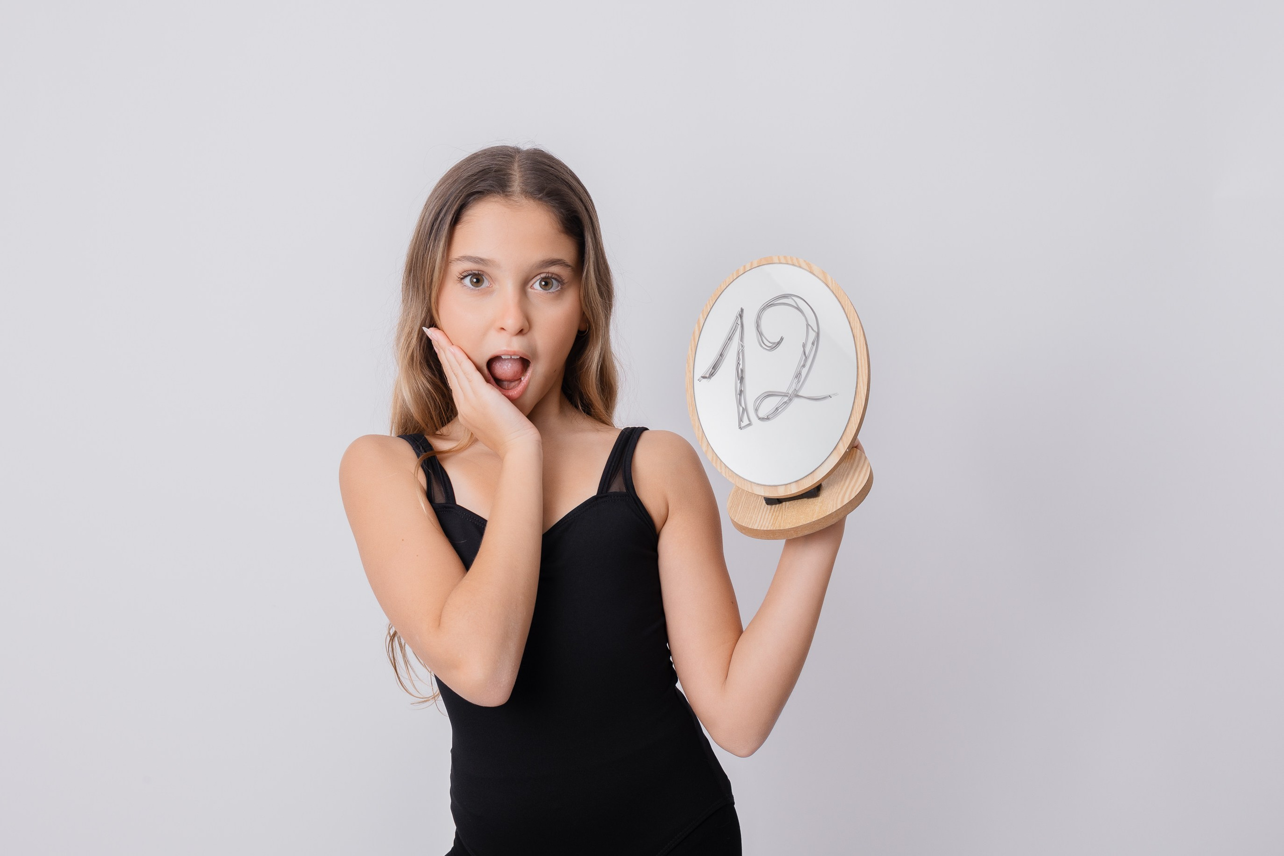 צילומי סטודיו בת מצווה. דף בית